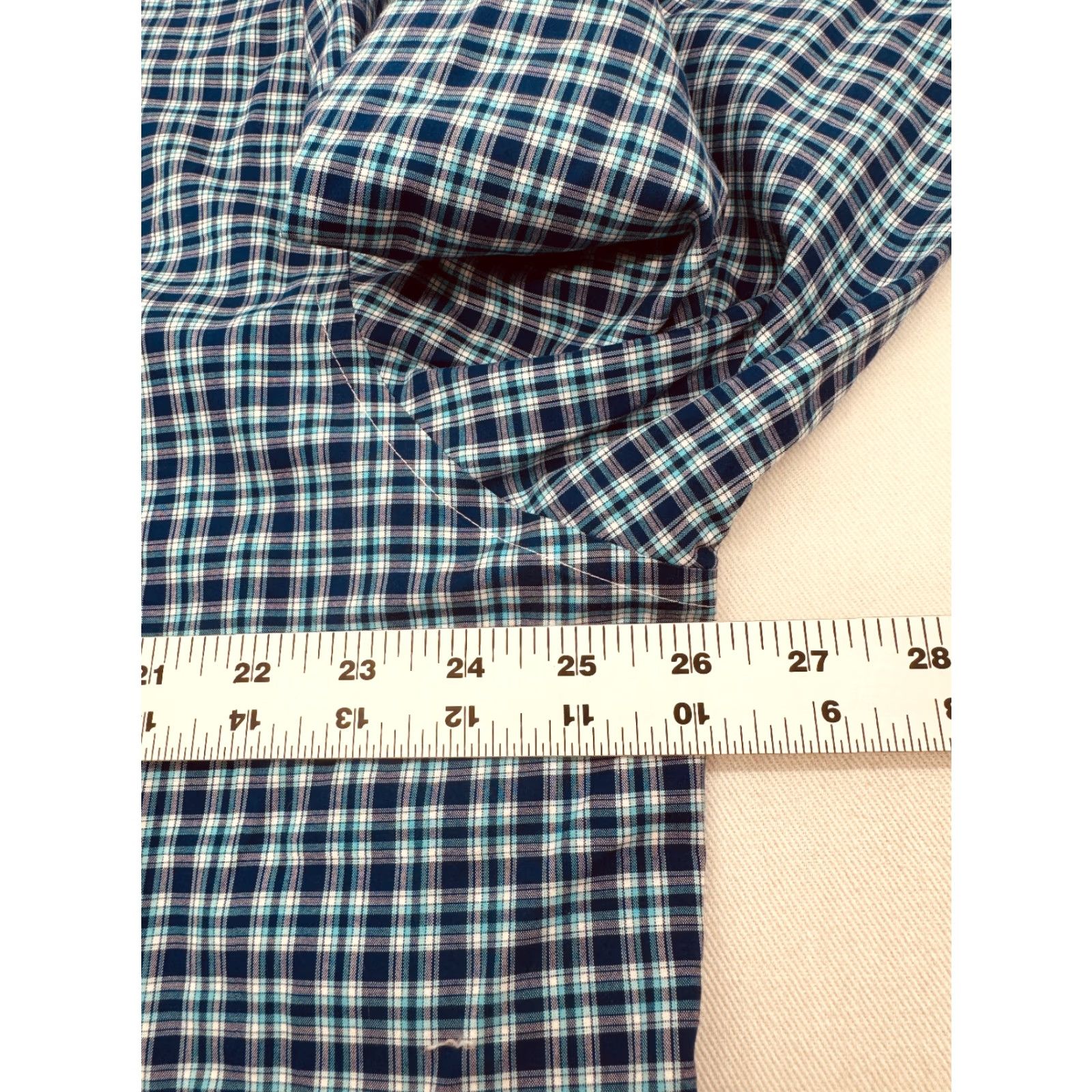 Jos. A. Bank VINTAGE Jos. A. Banks Long Sleeve Button Up Mens XL Blue Check Tailored Fit Shirt 2838 Size US XL / EU 56 / 4 - 7 Thumbnail