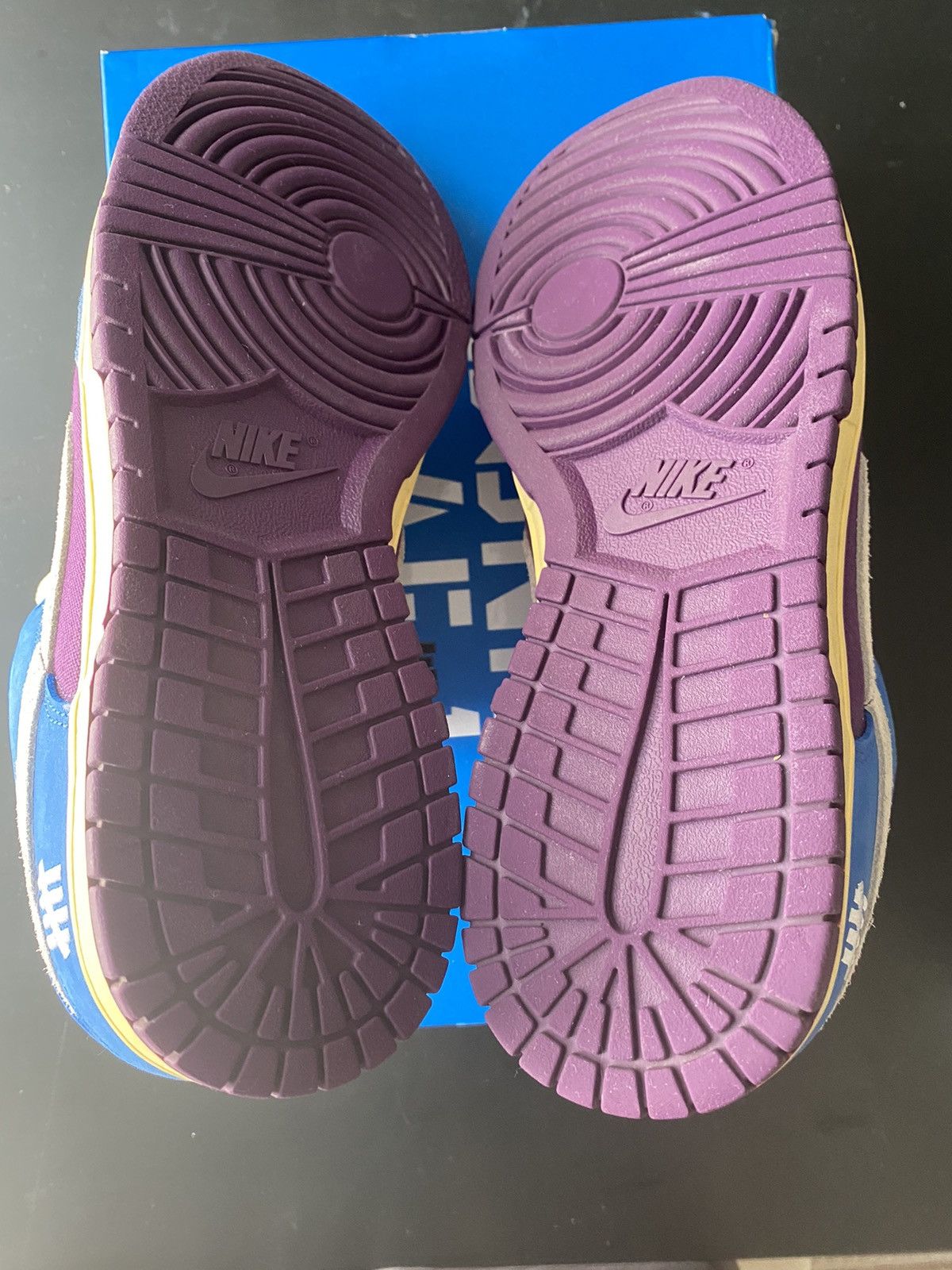 Nike × Undefeated Dunk Low 5 On It Size US 10 / EU 43 - 6 Thumbnail