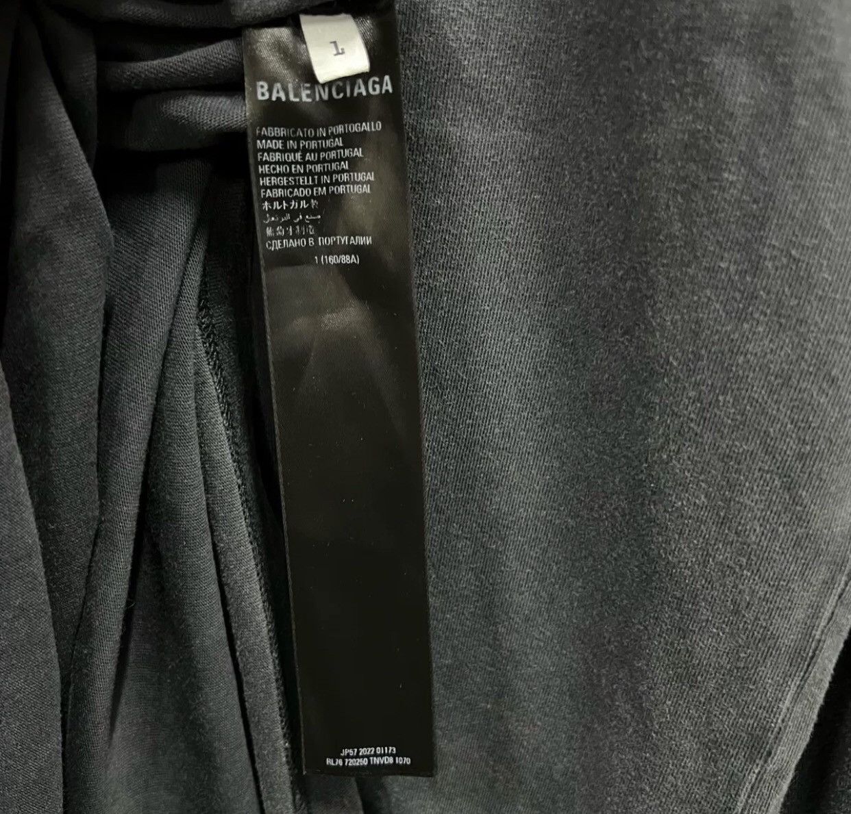 Balenciaga Balenciaga Carbon Grey Printed Long Sleeve2412-Nextarrow Size US S / EU 44-46 / 1 - 5 Thumbnail