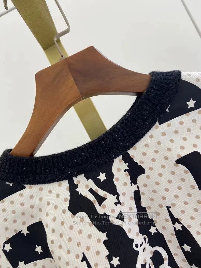 Hermes Hermes Black printed mulberry silk and wool cashmere knit Size XS / US 0-2 / IT 36-38 - 3 Thumbnail