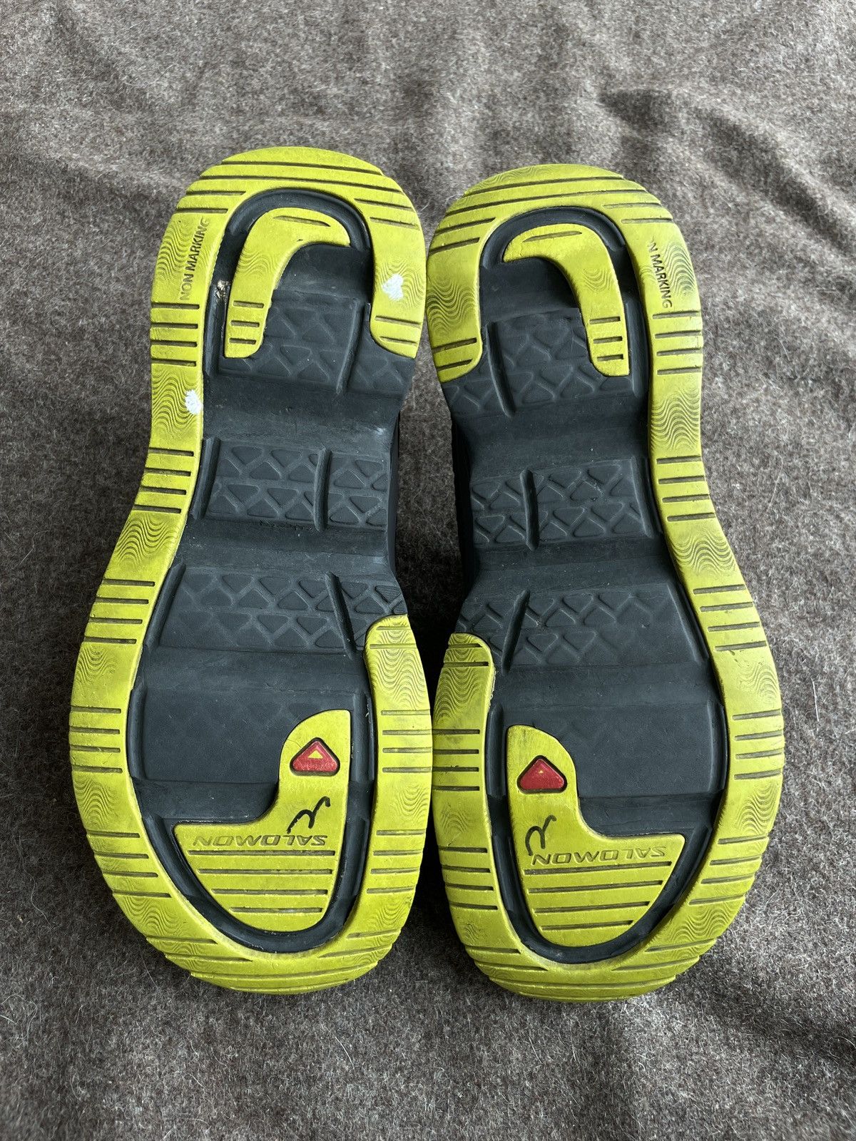 Salomon Salomon Shoes Size US 9.5 / EU 42-43 - 9 Thumbnail