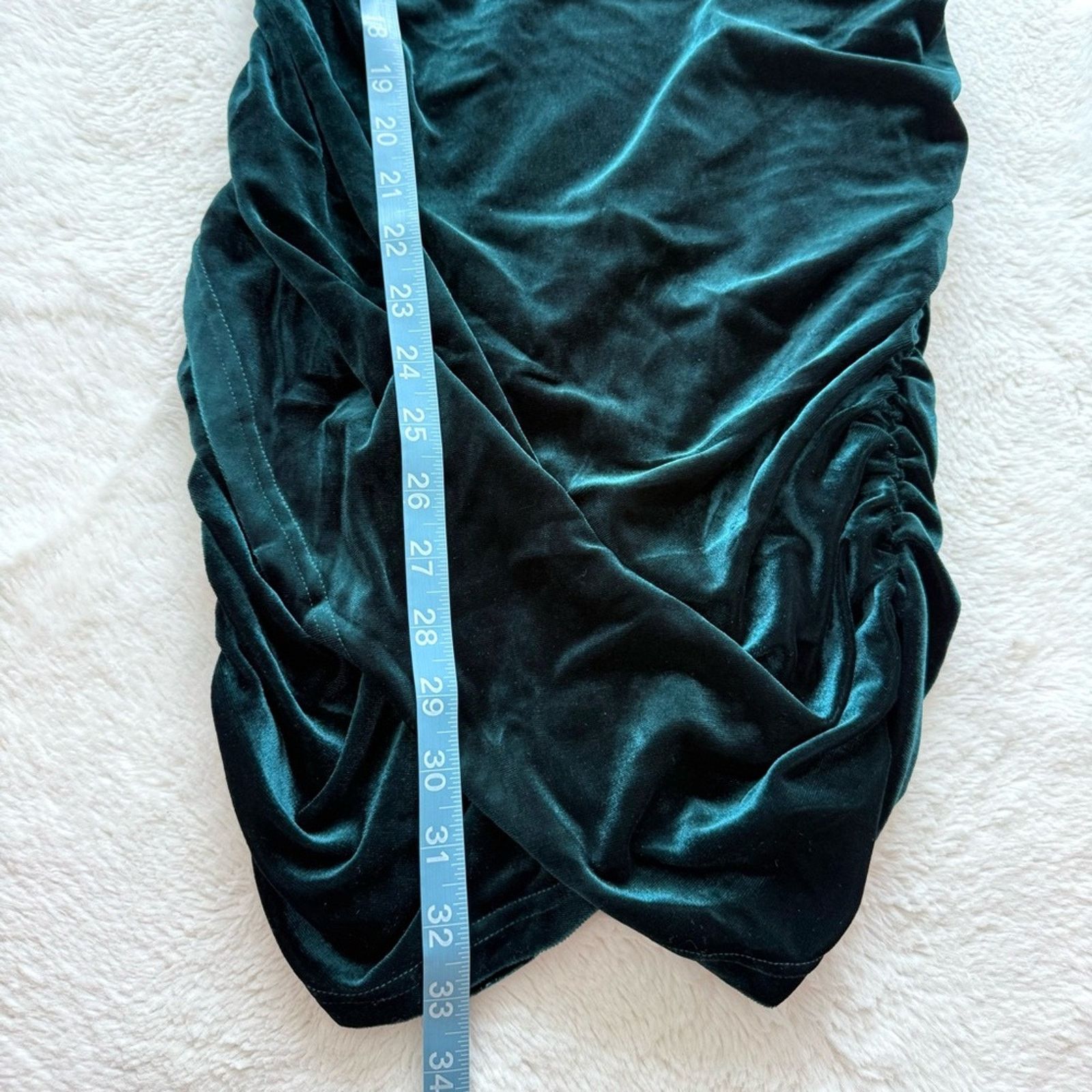 Other NWT!!! Luxe Dress green velvet dress size M Size M / US 6-8 / IT 42-44 - 10 Thumbnail