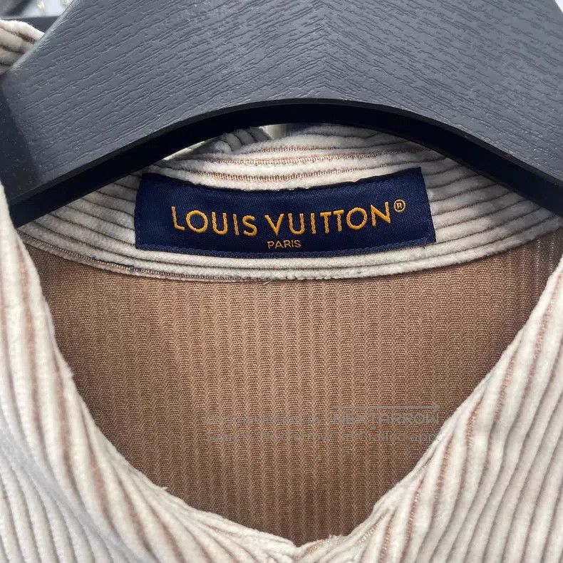 Louis Vuitton Louis Vuitton size 5l SS26 hot diamond logo corduroy long-s Size US M / EU 48-50 / 2 - 2 Thumbnail
