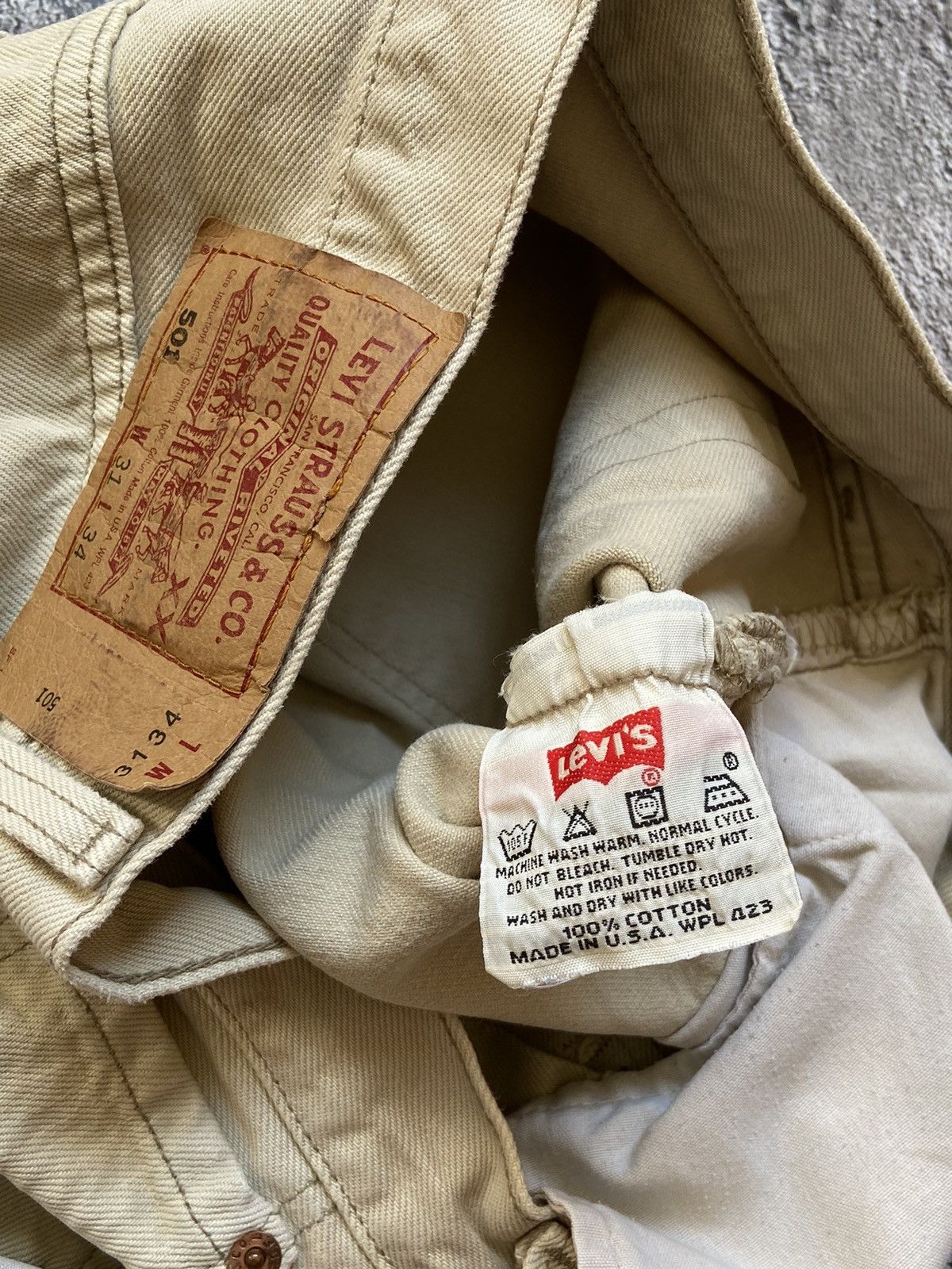 Levi's × Vintage Levi’s Distressed Vintage Denim Pants Made In USA Dirty Faded Size US 32 / EU 48 - 16 Thumbnail
