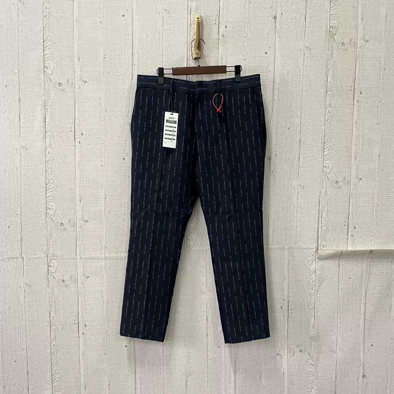 Louis Vuitton Louis Vuitton Monogram Trousers Size US 28 / EU 44 - 1 Thumbnail