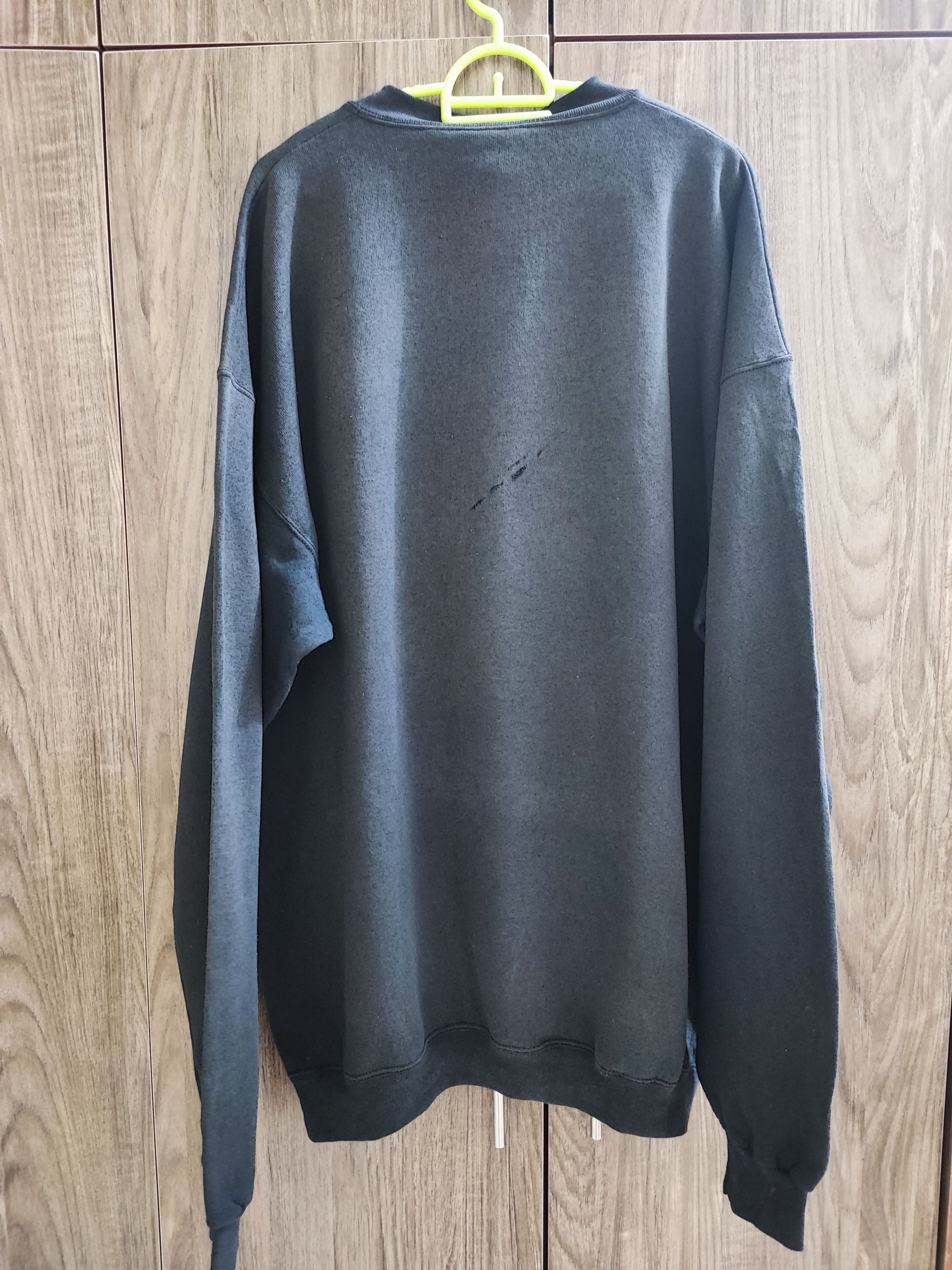 Vintage Vintage 90's Pratt & Whitney United Airlines Sweatshirt Size US XL / EU 56 / 4 - 3 Thumbnail