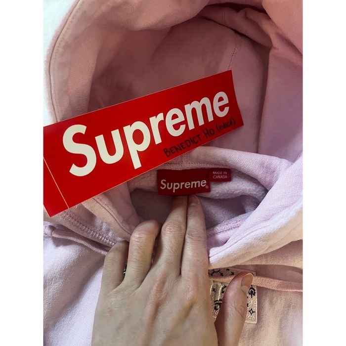 Pink bandana supreme online hoodie