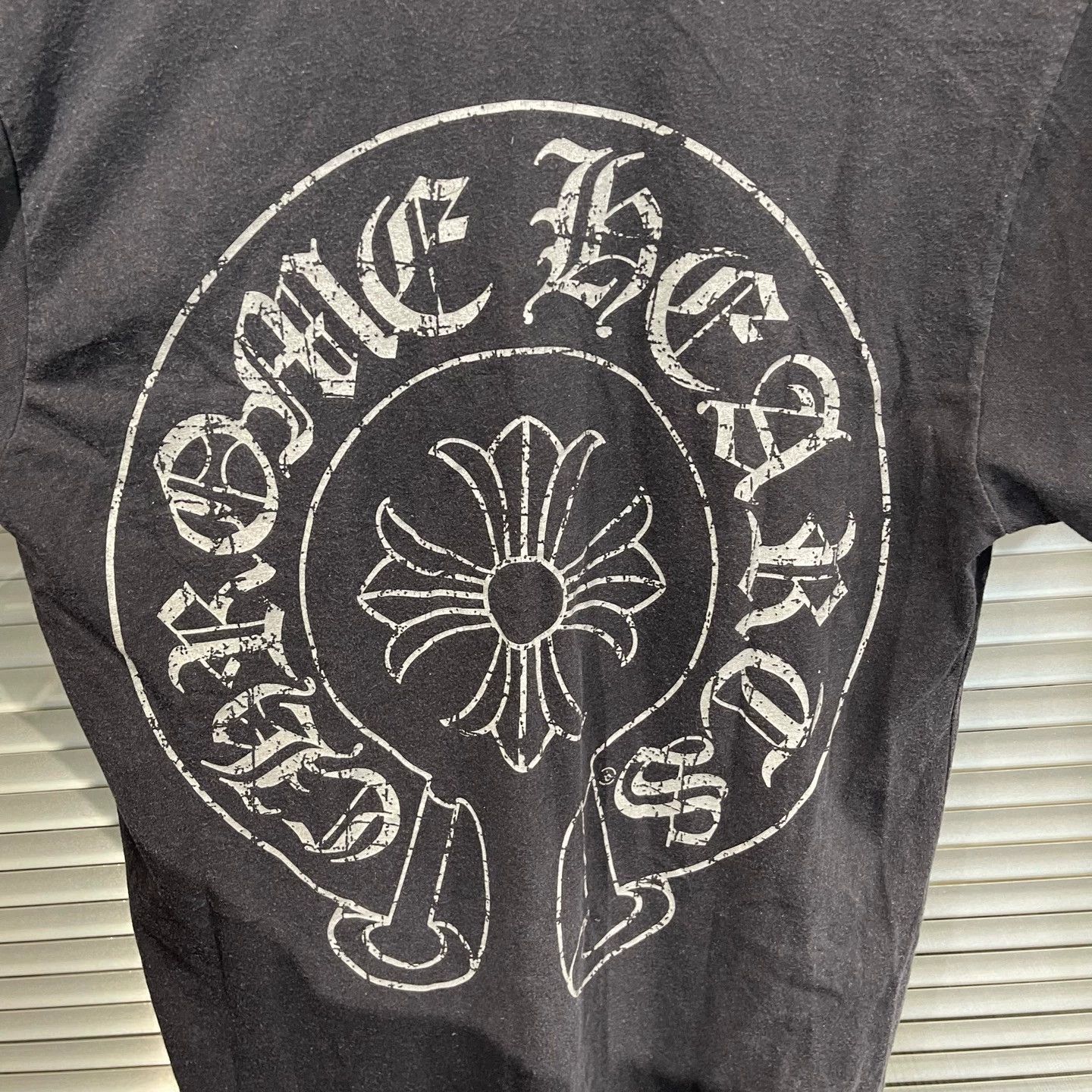 Chrome Hearts Chrome Hearts Cross Scroll Broken Horseshoe SS Tee S 95New Size S / US 4 / IT 40 - 5 Thumbnail