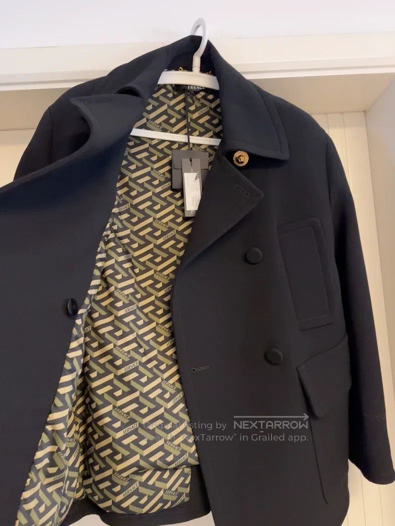 Versace Versace Black double-breasted coat Size S / US 4 / IT 40 - 3 Thumbnail