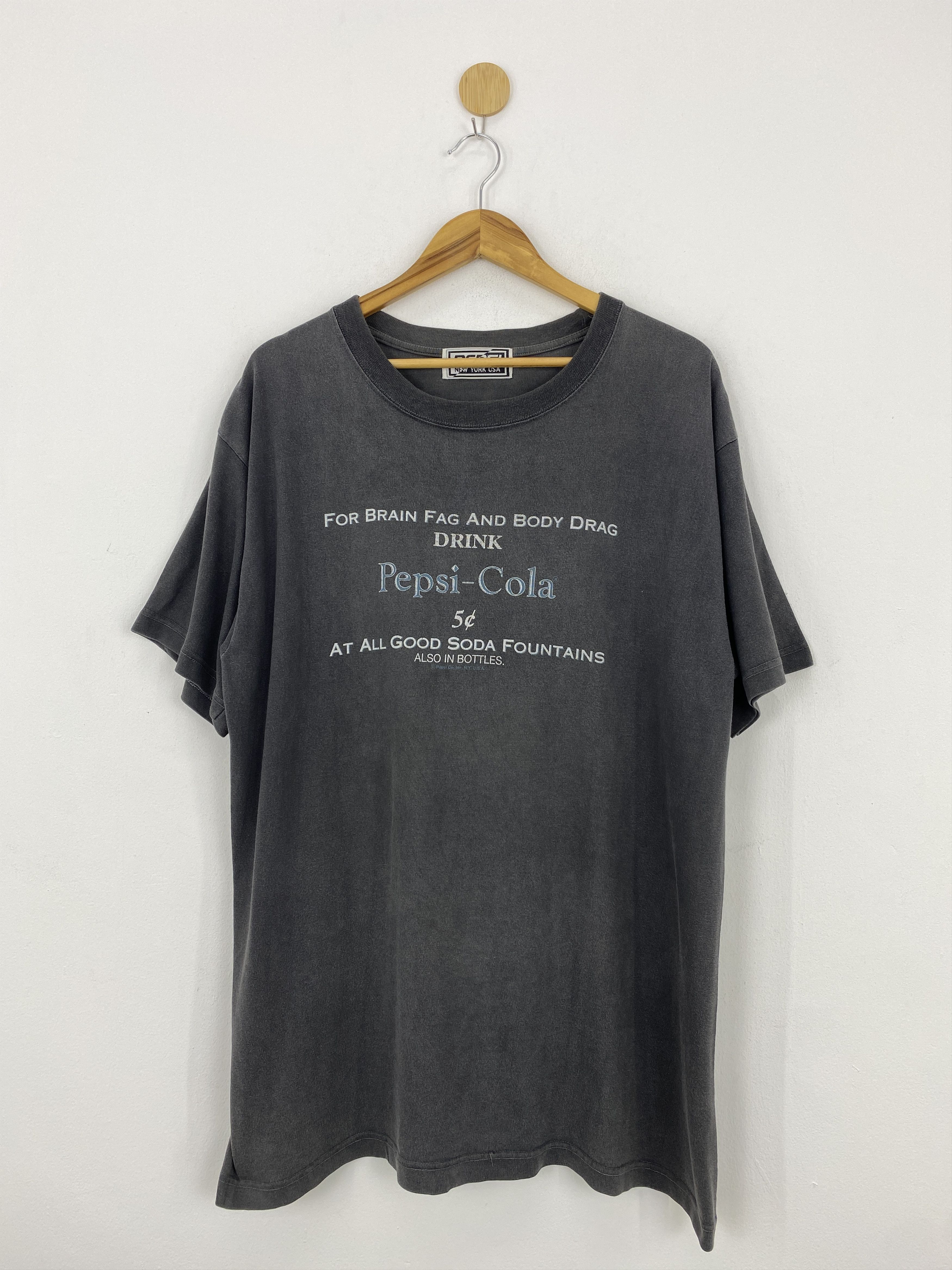 Vintage Vintage 90s Pepsi Sunfaded Short Sleeve Tshirt TA0526 Size US L / EU 52-54 / 3 - 3 Thumbnail