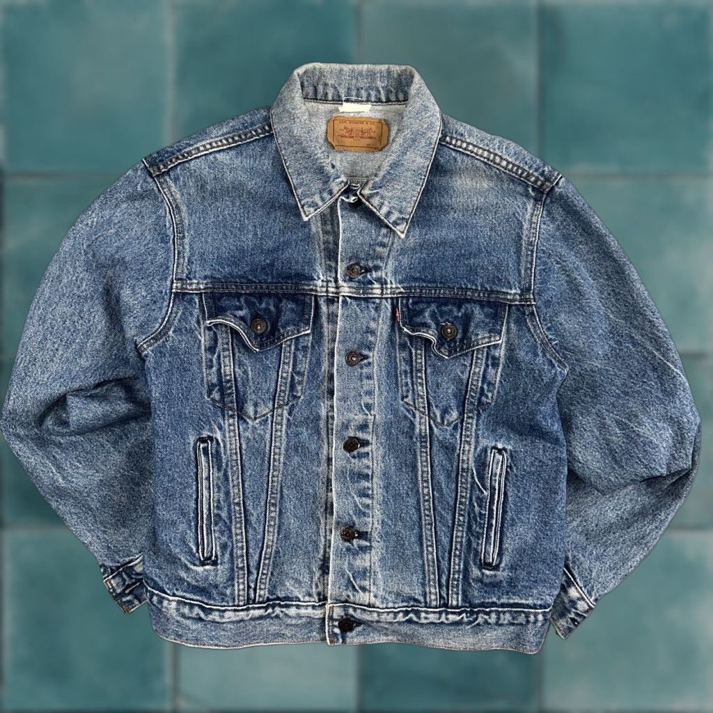 Levi's Levis VTG Denim Trucker Jean Jacket Medium Blue Wash 1980s 80s Size 42 Mens Jacket Size US 42 / EU 58 - 1 Thumbnail