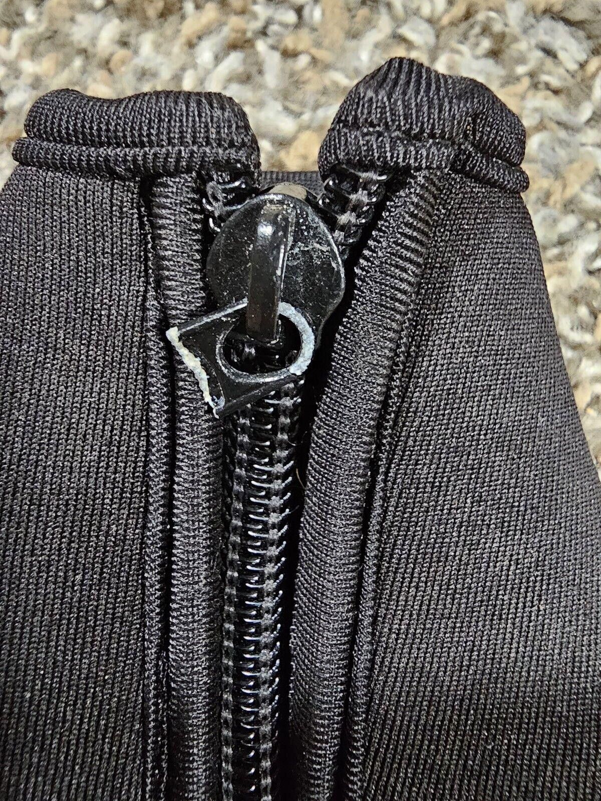 Designer DANGER Men Cooking Zip Up Neoprene Bottle Drink Insulator Size ONE SIZE - 4 Thumbnail