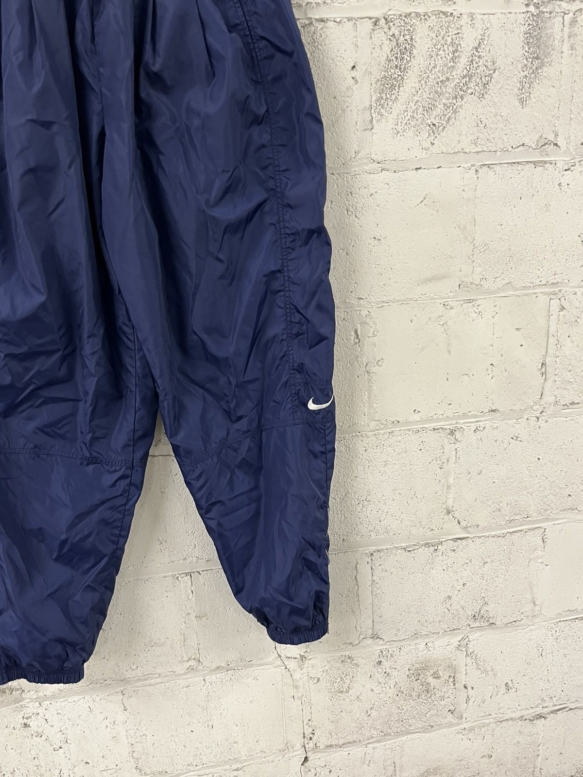 Nike Nike track pants y2k baggy streetwear hype Size US 32 / EU 48 - 3 Thumbnail