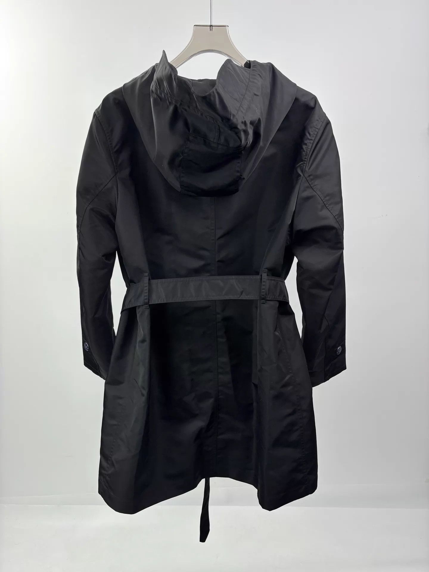 Burberry BURBERRY Nylon Mid-Length Belted Trench Coat Size US XXL / EU 58 / 5 - 2 Thumbnail