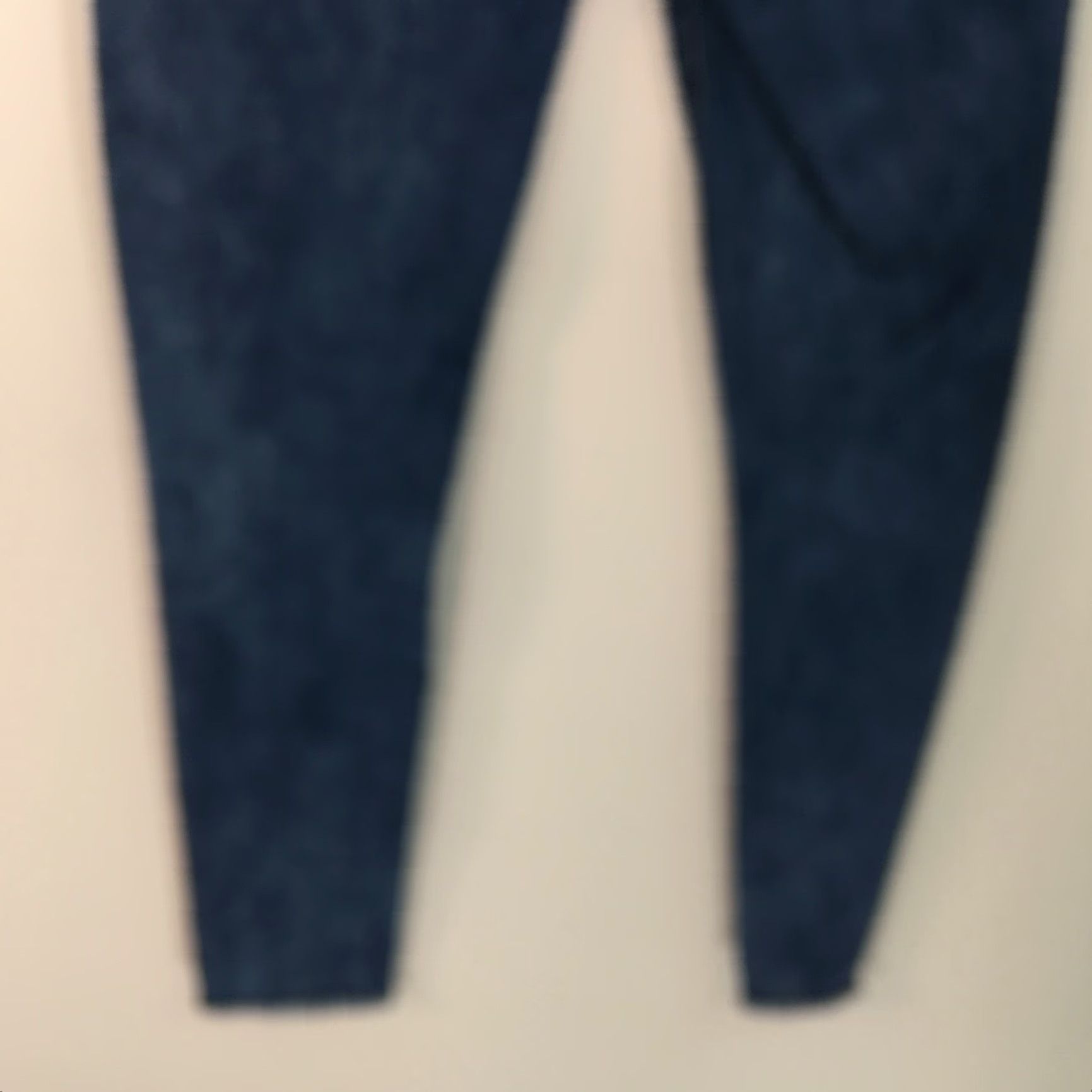 Vintage Bullhead Denim Co. Womens Jeans Skinny 5-Pocket High Rise Blue Size 0 Inseam 25in Slim Distressed Modern Vintage: No? (Oops) Size 25" / US 0 / IT 36 - 5 Thumbnail
