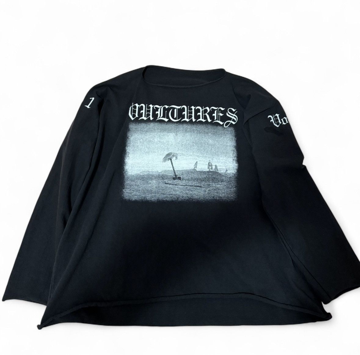 Kanye West Vultures Long Sleeve Size US S / EU 44-46 / 1 - 1 Thumbnail