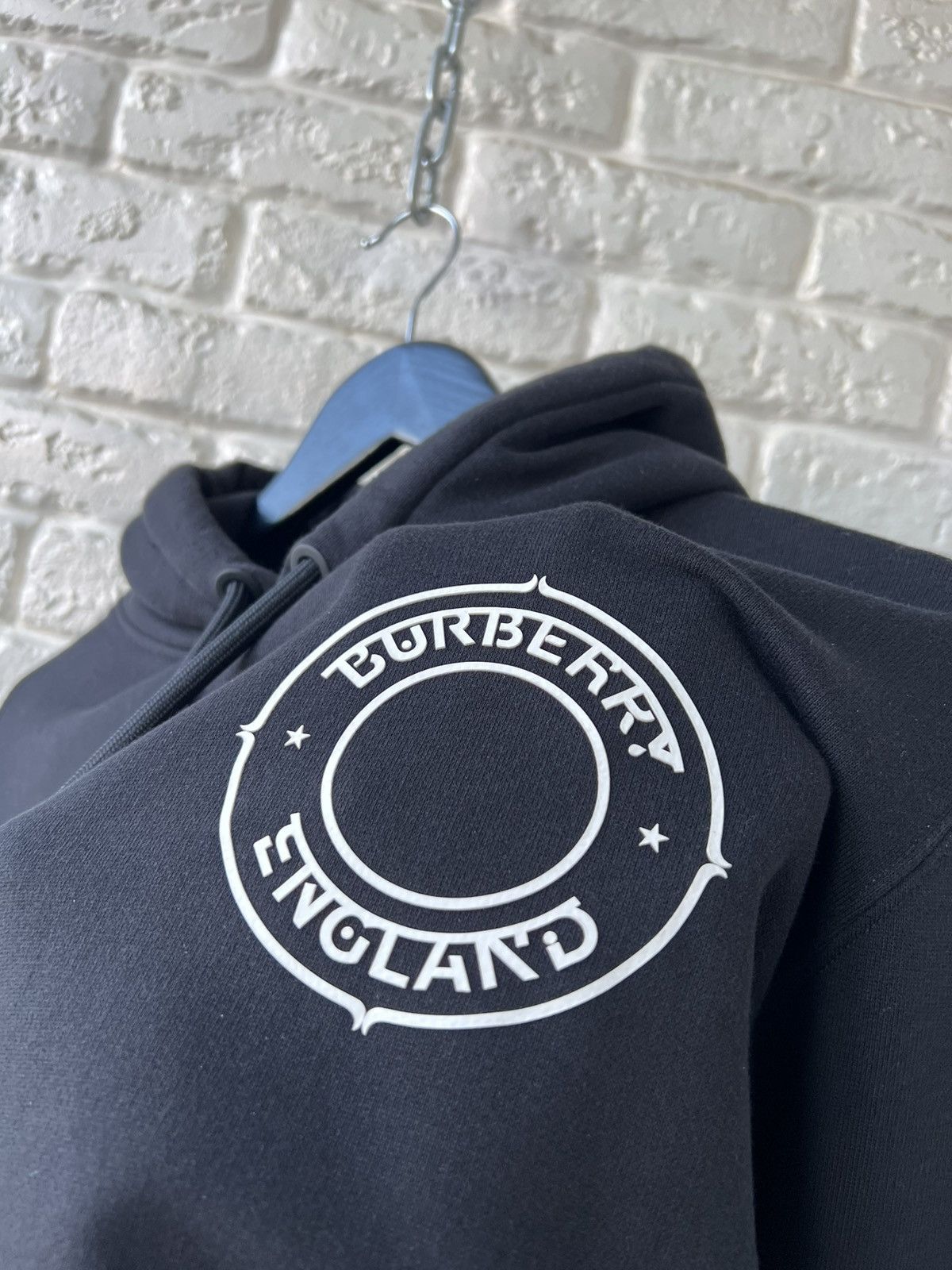 Burberry Burberry London Black Graphic Logo Hoodie Sweater Size US M / EU 48-50 / 2 - 4 Thumbnail