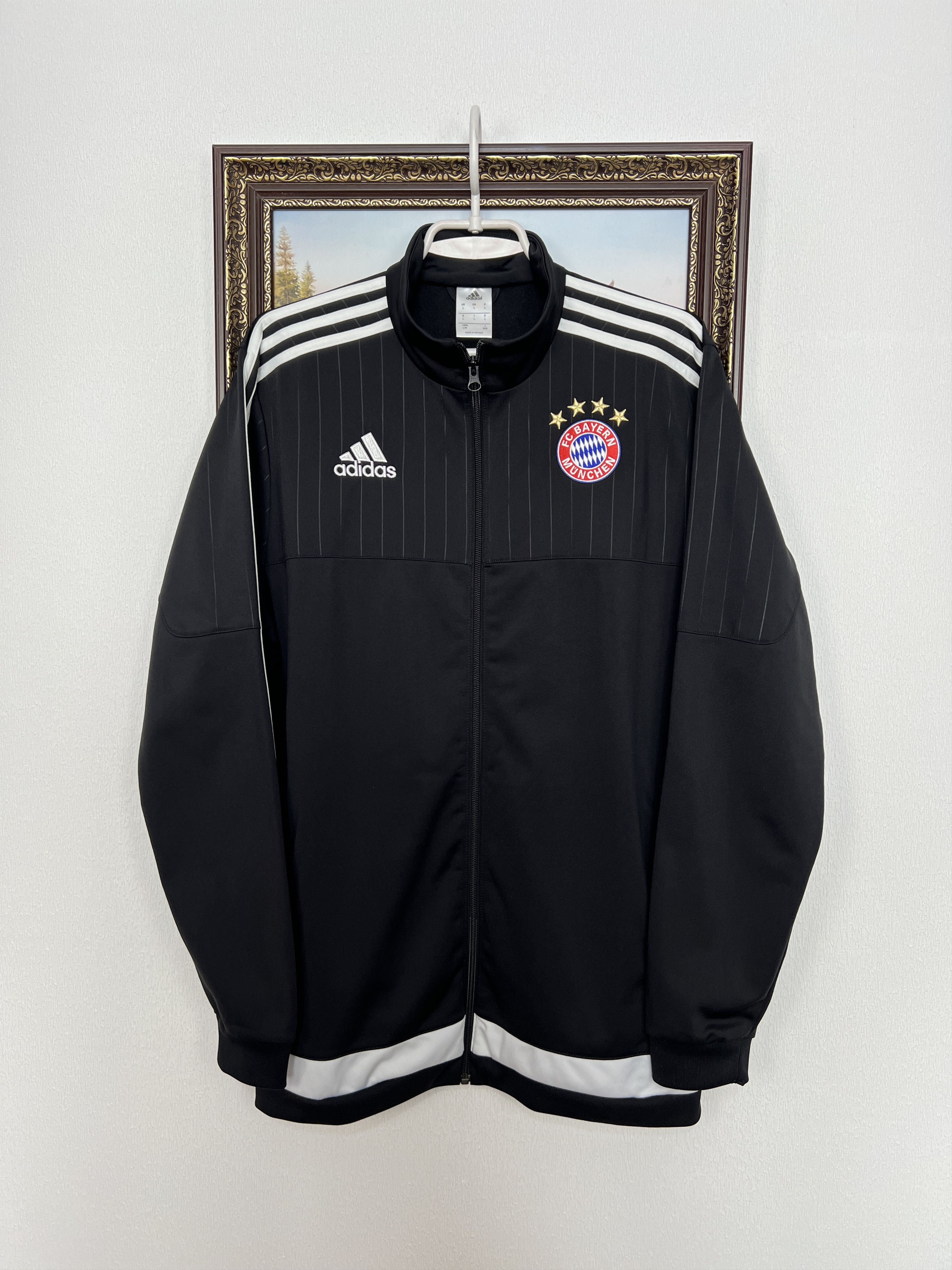 Adidas × Vintage Vintage adidas Bayern Munich soccer jacket size