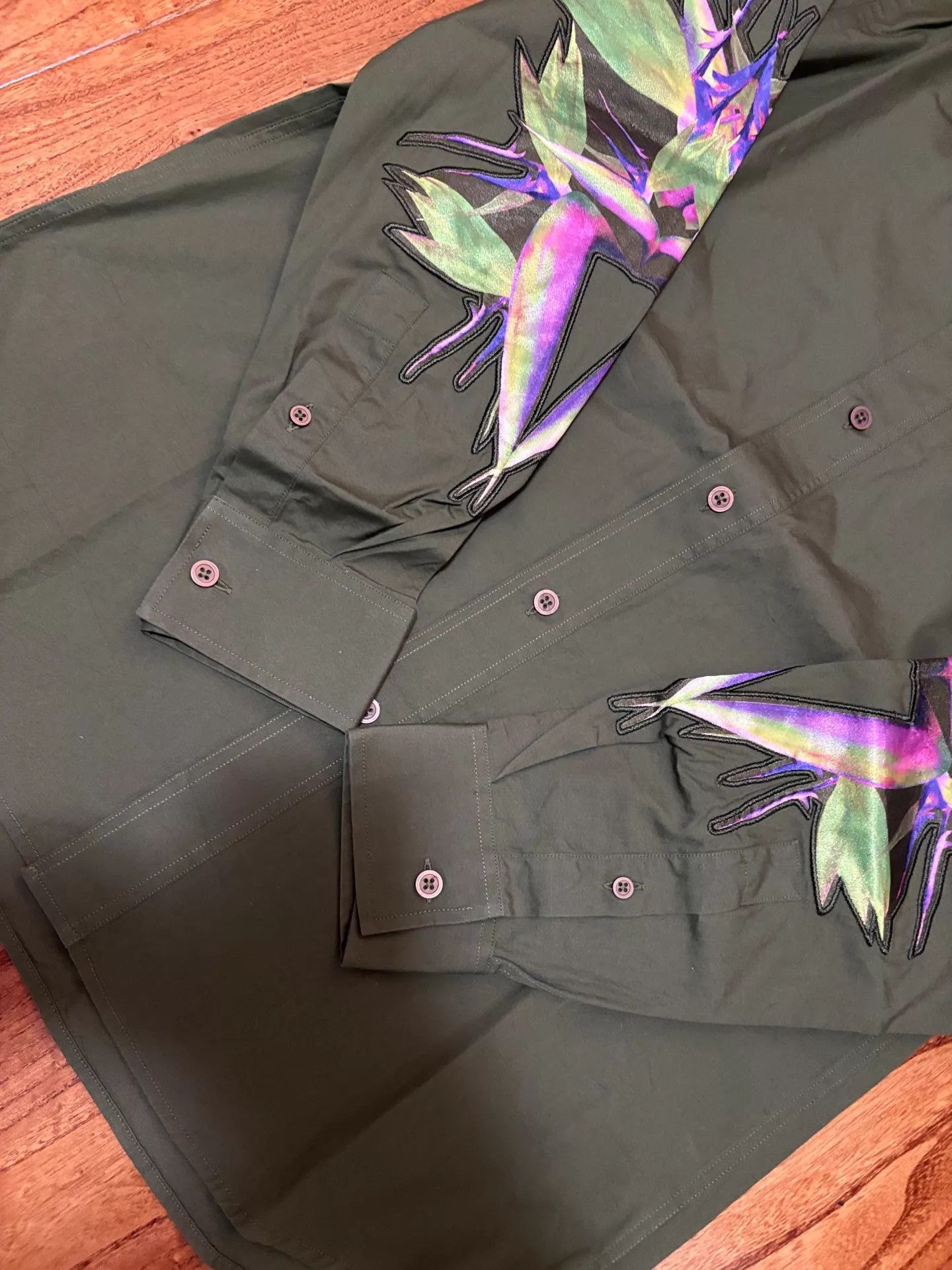 Givenchy GVC Paradise Bird Embroidered LS Shirt S Runway New Size US S / EU 44-46 / 1 - 7 Thumbnail