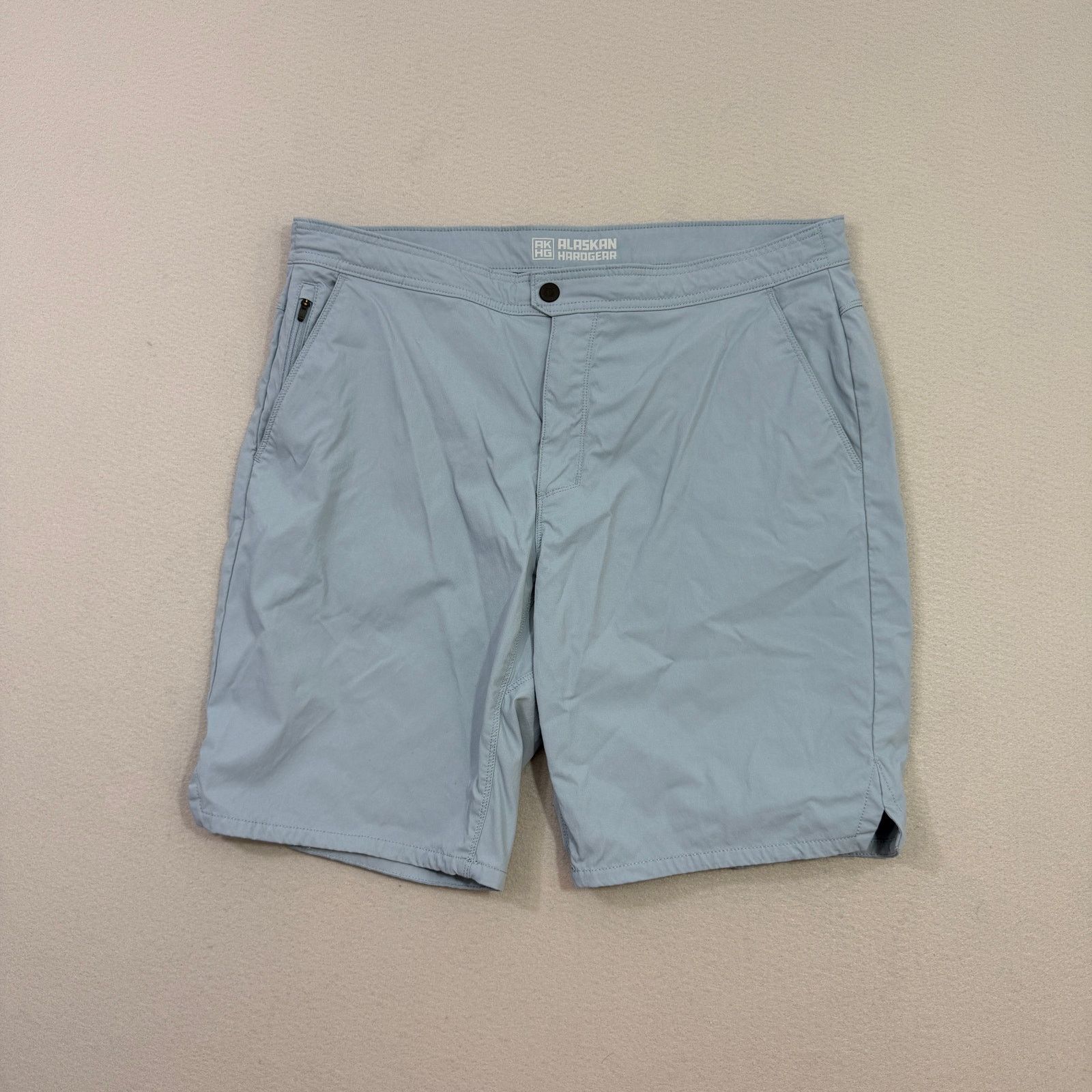 Duluth Trading Company Alaskan Hardgear Free Rein Shorts Men's 38 Blue 10" Inseam Size US 38 / EU 54 - 1 Thumbnail