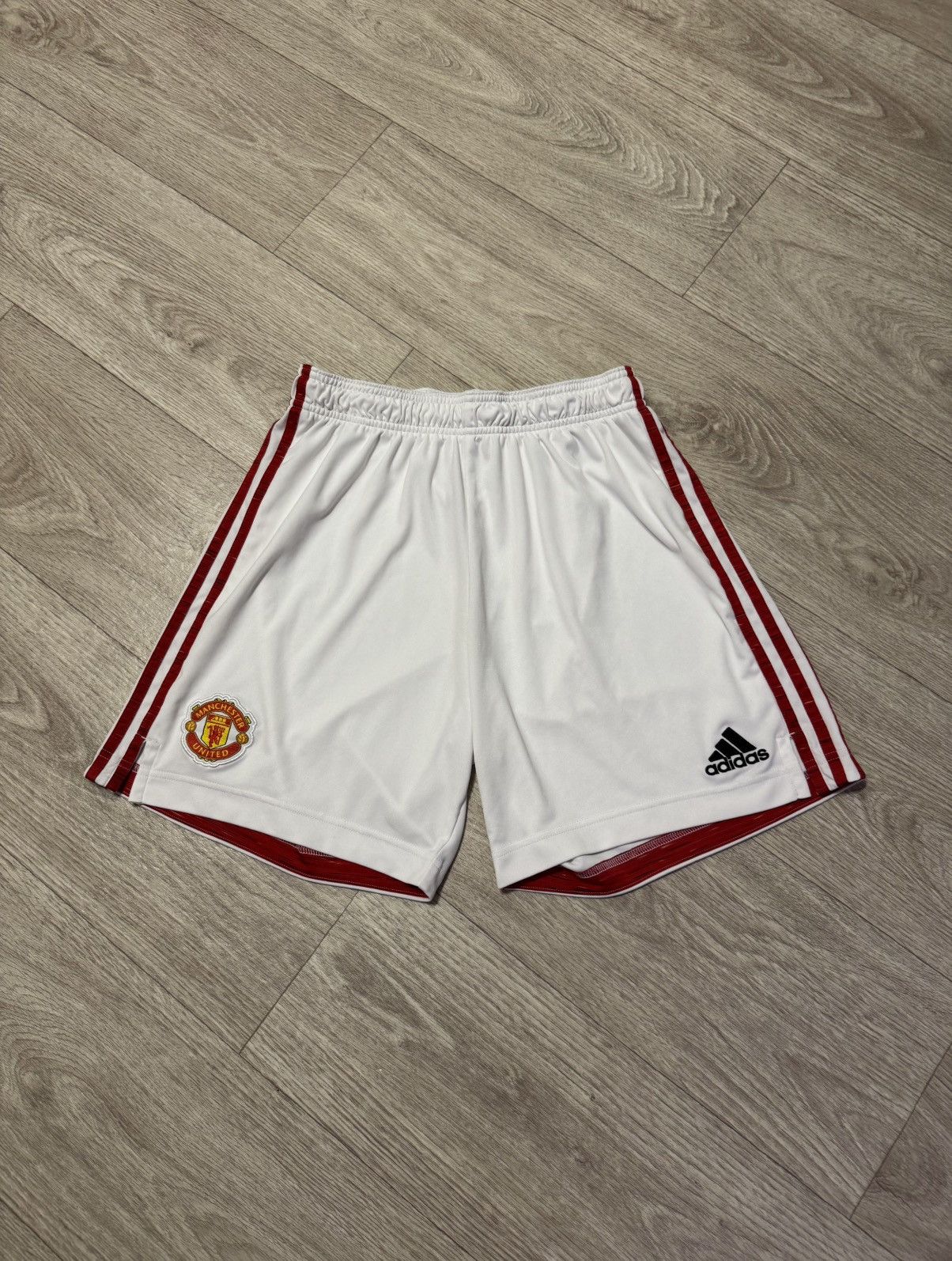 Adidas 🔷Adidas Manchester United 2020/21 Soccer Shorts🔷 Size US 36 / EU 52 - 1 Thumbnail