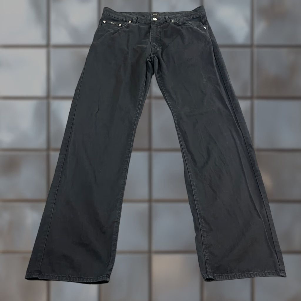 Hugo Boss Hugo Boss Chino Trousers Pants Straight 34 34 Black 100% Cotton Regular Mens Chino Pants Preppy Vintage: No Size US 34 / EU 50 - 1 Thumbnail