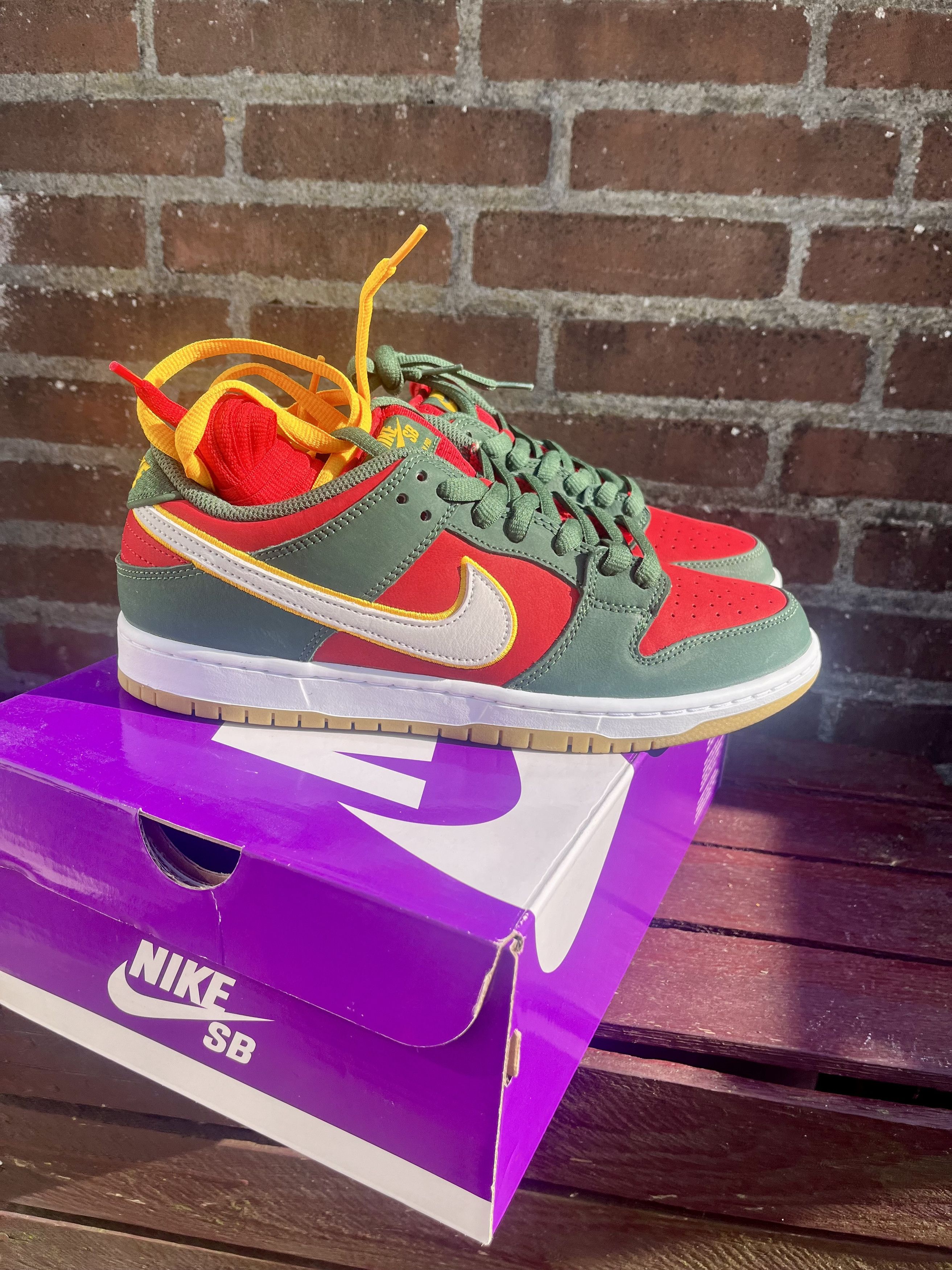 Nike SB Dunk sb low pro prm Seattle Supersonics 9.5 43 Size US 9.5 / EU 42-43 - 2 Thumbnail