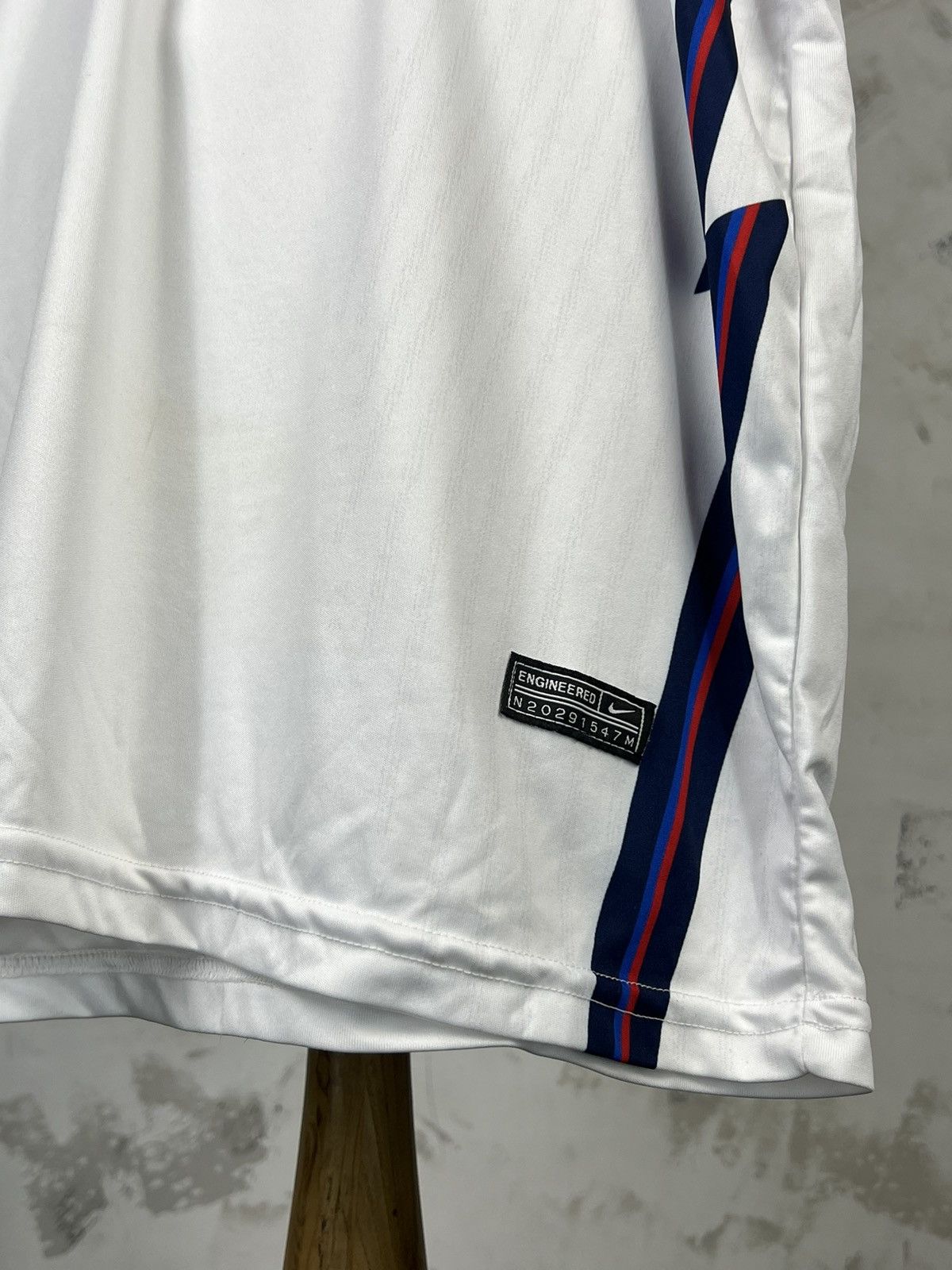 Nike Nike England National Team Soccer Jersey Size XL - XXL Size US XXL / EU 58 / 5 - 3 Thumbnail