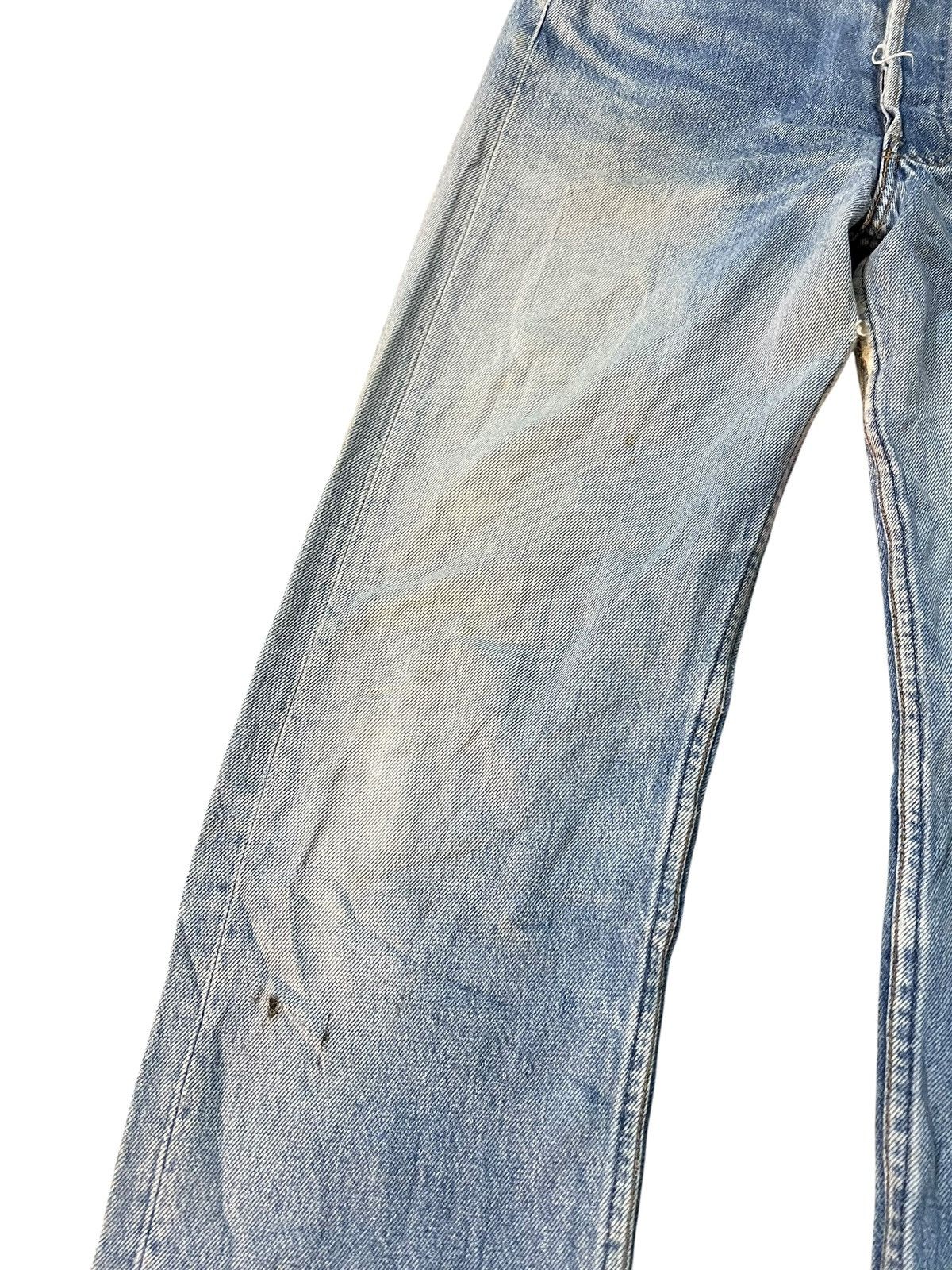 Levi's Vintage Levis 501 Distressed Faded Dirty Jean Size US 28 / EU 44 - 4 Thumbnail