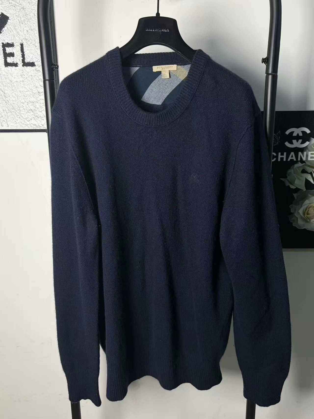 Burberry Burberry Knit Wool White Sweater xl Men Size US XL / EU 56 / 4 - 1 Thumbnail