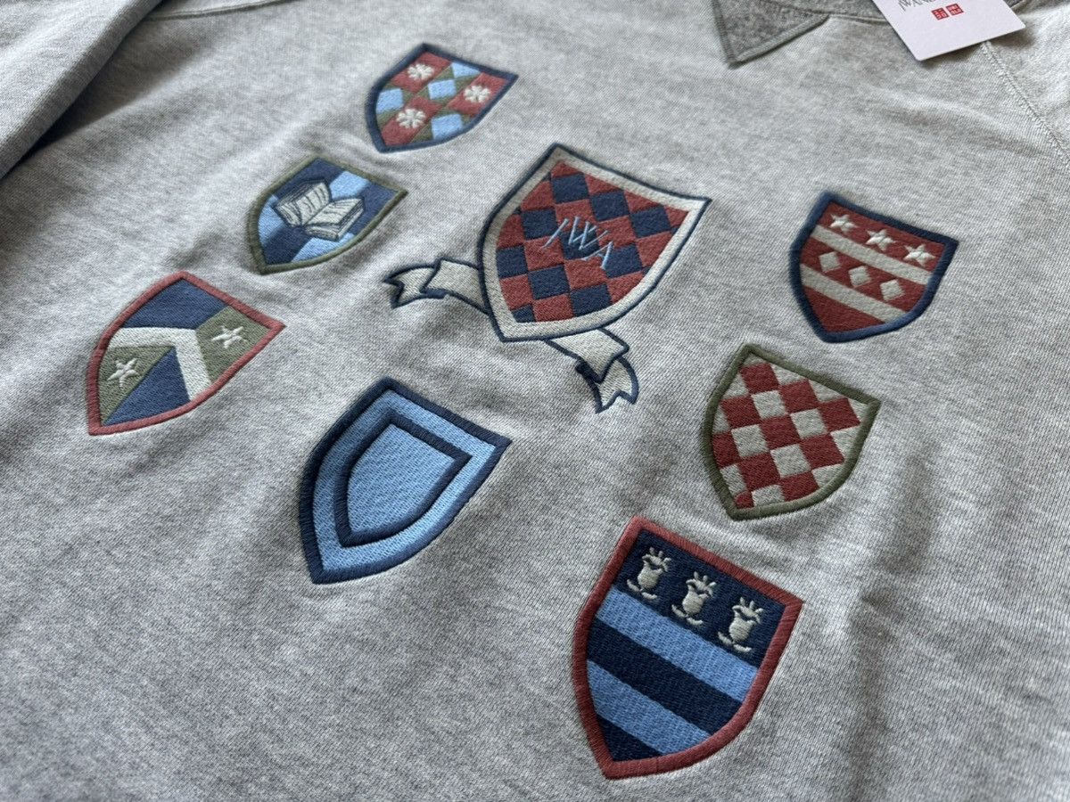 JW Anderson × Uniqlo Large JW Anderson Sweatshirt Gray Coat of Arms Crest Shirt Size US L / EU 52-54 / 3 - 4 Thumbnail