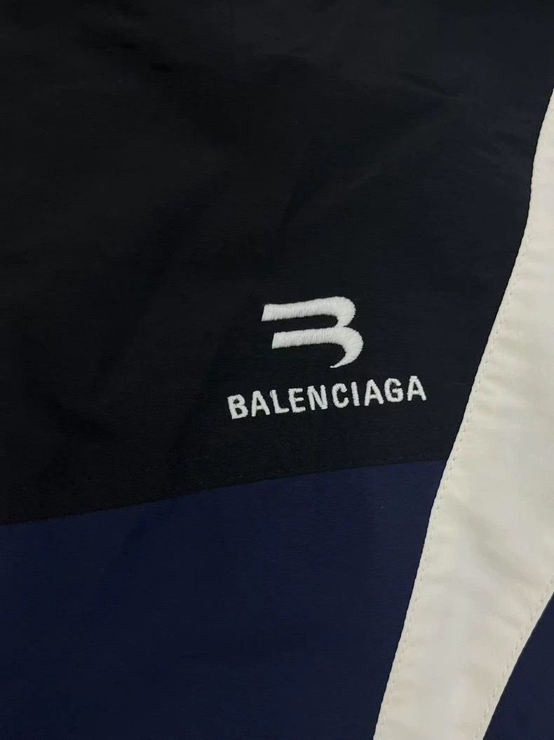 Balenciaga Balenciaga Striped monogram stand-up collar raglan sleeve Size US S / EU 44-46 / 1 - 3 Thumbnail