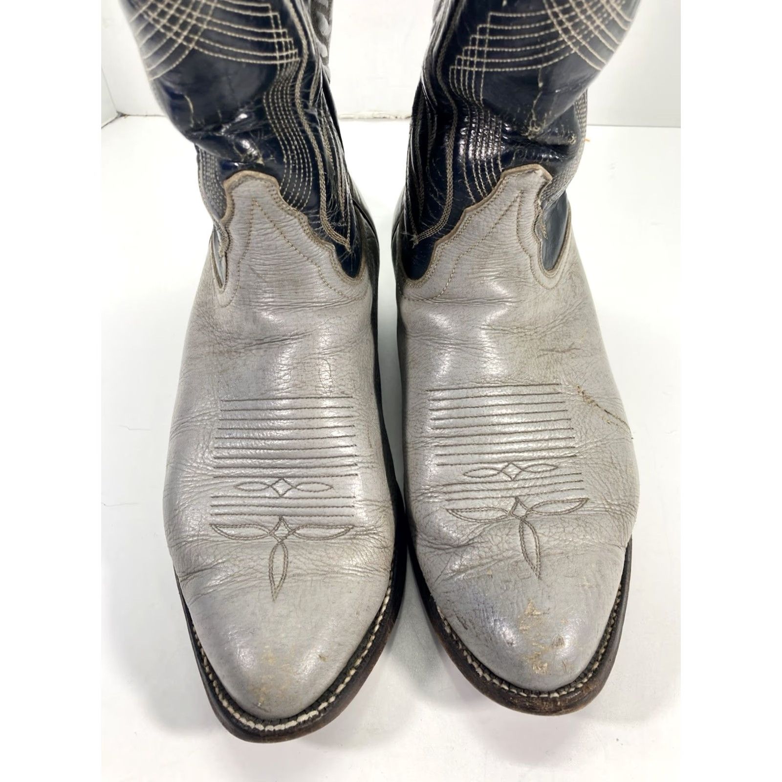 Tony Lama VINTAGE Tony Lama Antelope Boots Men 8.5 EE Gray Leather Western VTG 8056 Size US 9 / EU 42 - 3 Thumbnail