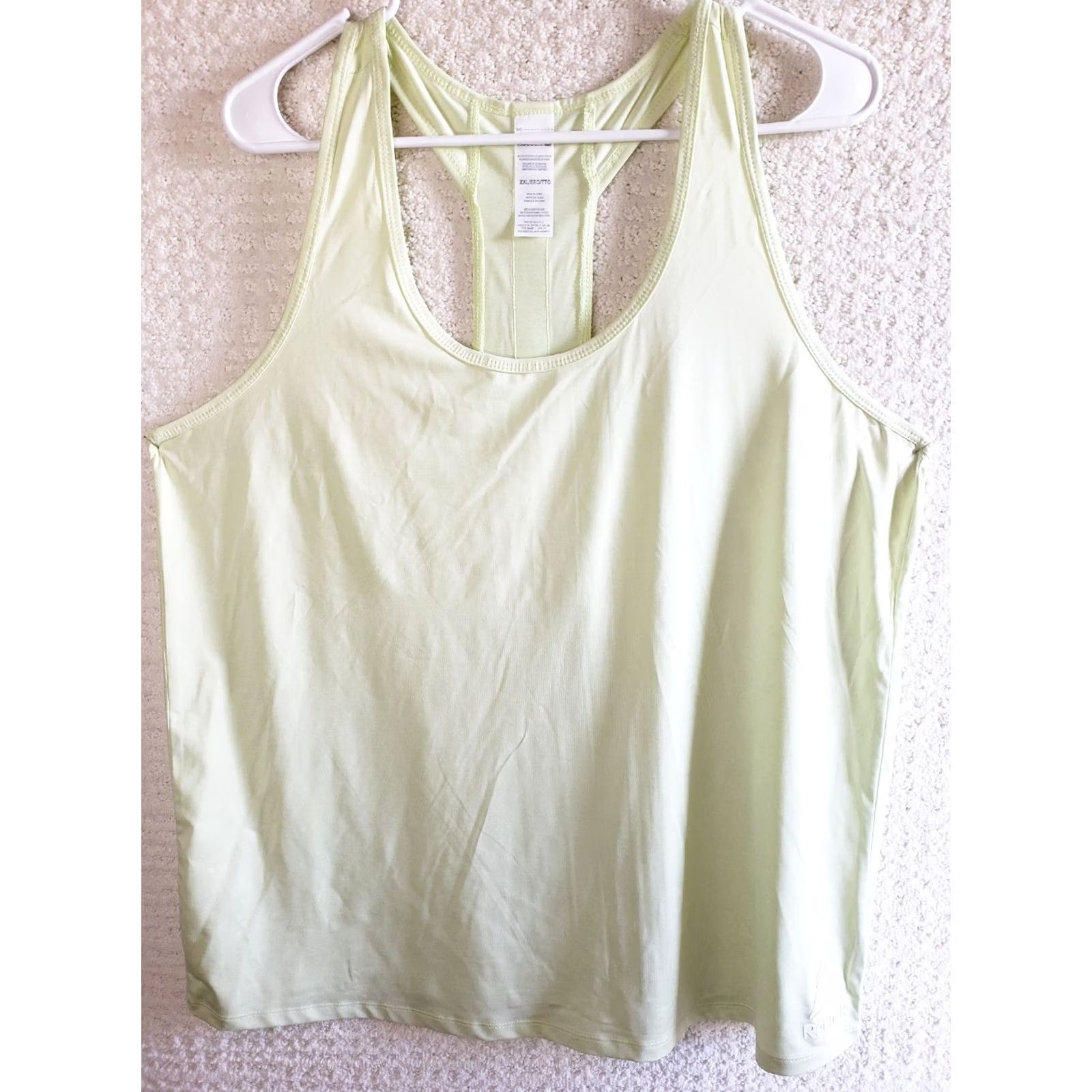 Reebok VINTAGE Reebok Women's Tank Shirt 2XL Mint Green Crossover Back Yoga Gym Lightweight Moisture Wicking Running Workout Top Size XXL / US 16-18 / IT 52-54 - 4 Thumbnail