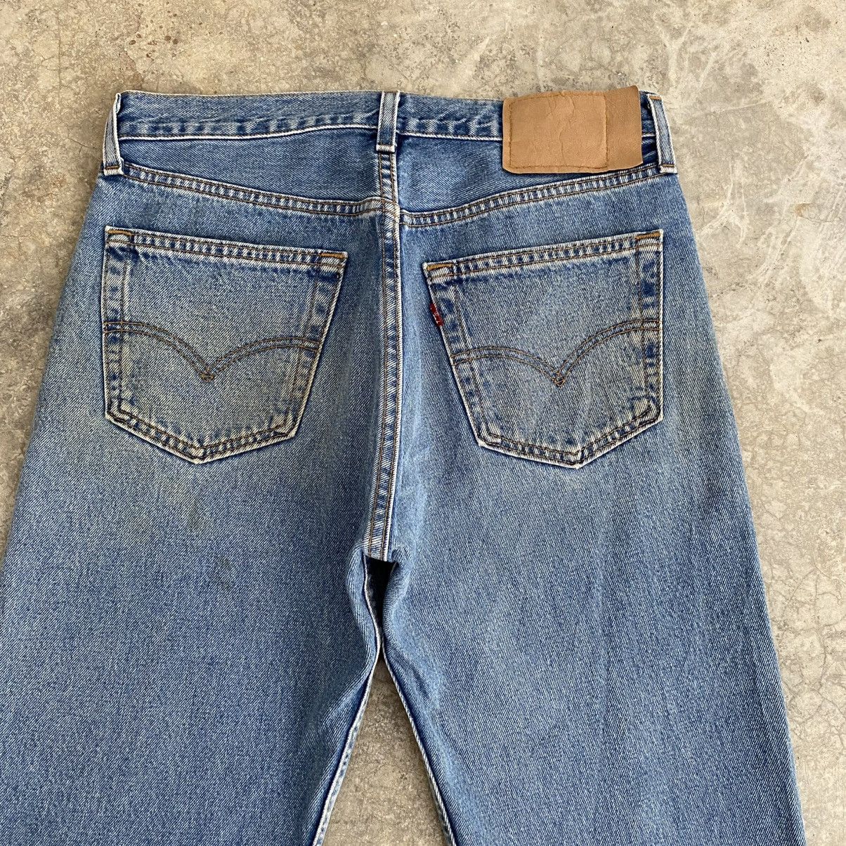 Levi's Size 31x32.5 Vintage 1997 Levis 501 Faded Blue Denim Jeans Size US 31 - 13 Thumbnail