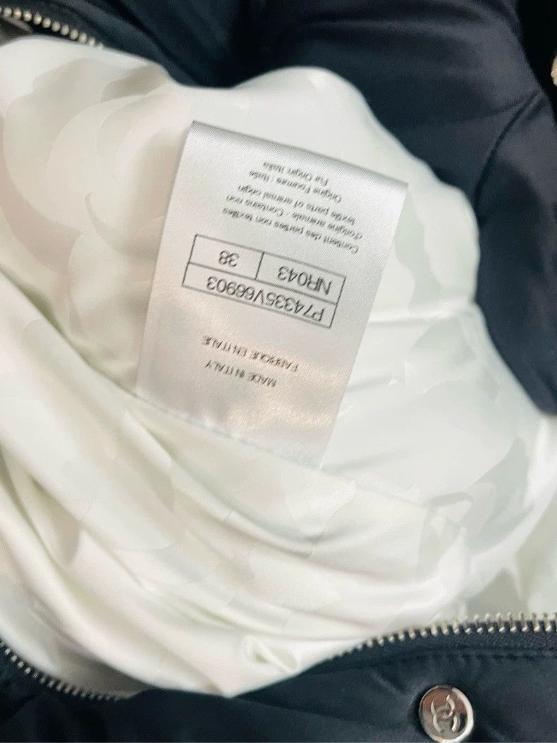 Chanel Chanel 23N Ski Series Fur Collar Down Jacket 2504-Nextarrow Size XS / US 0-2 / IT 36-38 - 5 Thumbnail