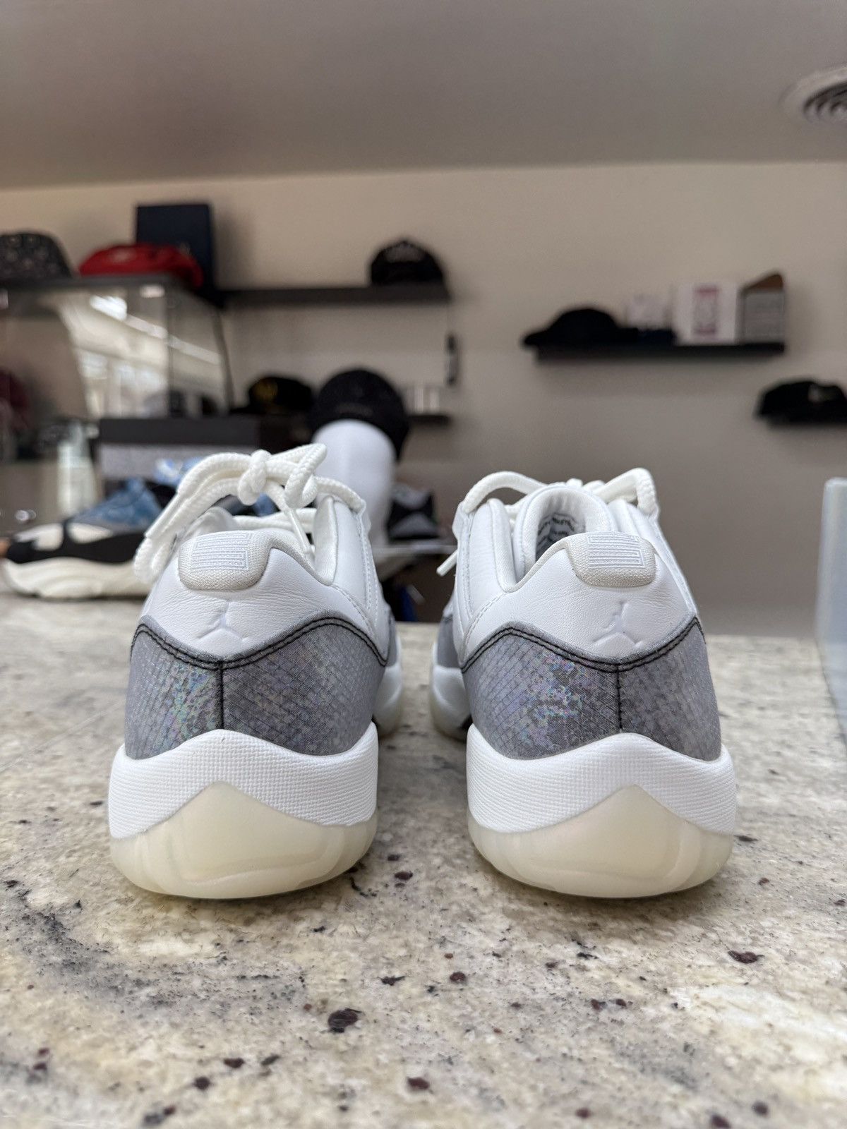 Jordan Brand Jordan 11 Retro Low Year of the snake Size US 9.5 / EU 42-43 - 4 Thumbnail