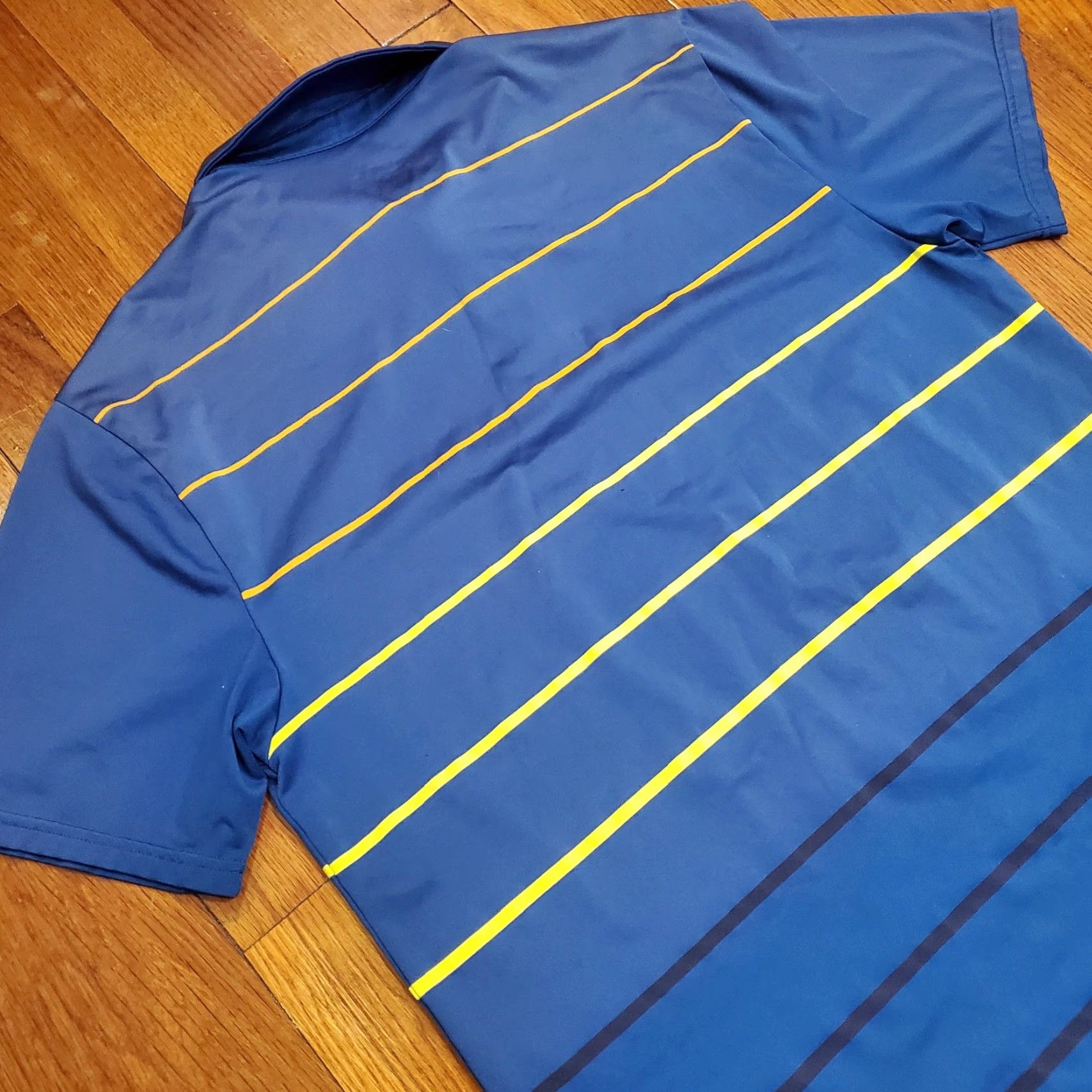Under Armour VINTAGE Under Armour Playoff Polo Shirt Mens Large Blue Striped Golf Performance Stretch Size US L / EU 52-54 / 3 - 7 Thumbnail