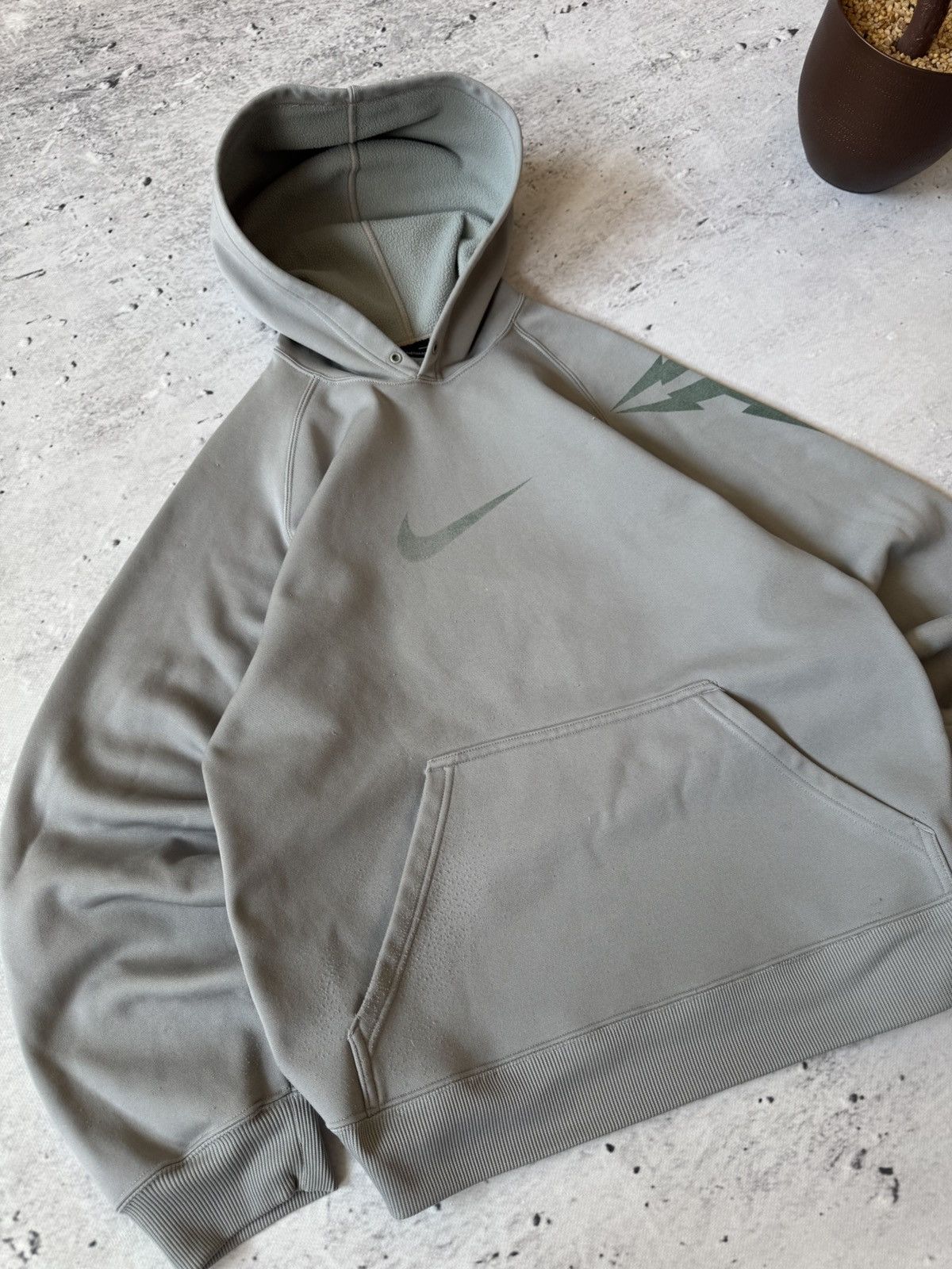 Nike × Vintage NIKE VINTAGE 00s y2k OVERSIZE BAGGY HOODIE CENTER LOGO Size US S / EU 44-46 / 1 - 2 Thumbnail
