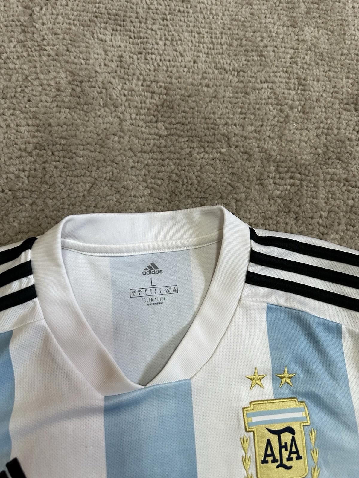Adidas Adidas Argentina 2017/18 Football Shirt Soccer Jersey S Size US L / EU 52-54 / 3 - 6 Thumbnail