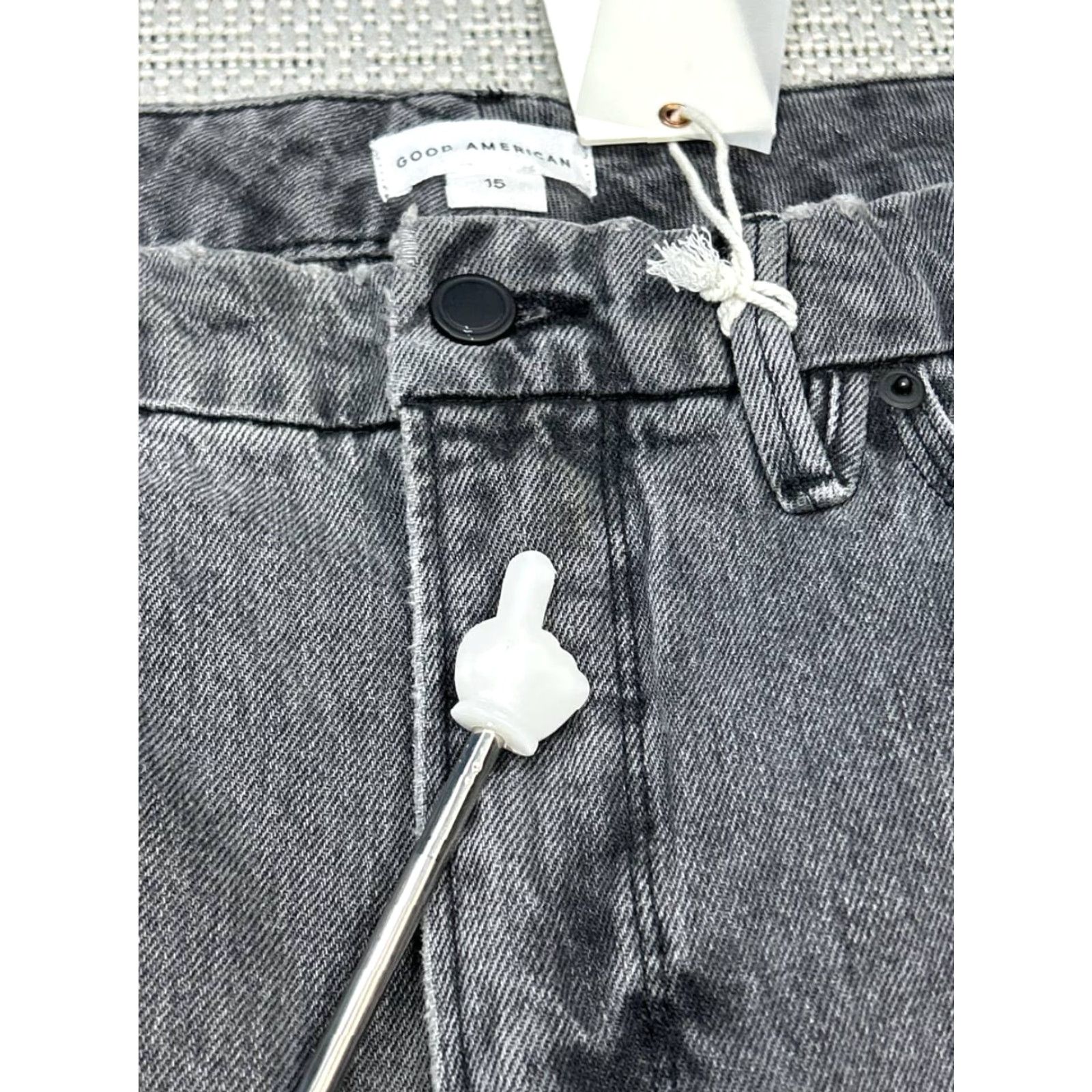Good American Good American Jeans Womens 15 Gray Denim High Rise Straight Jeans 15 Gray Womens High Rise Straight Good American Jeans Store Size 36" / US 14 / IT 50 - 3 Thumbnail