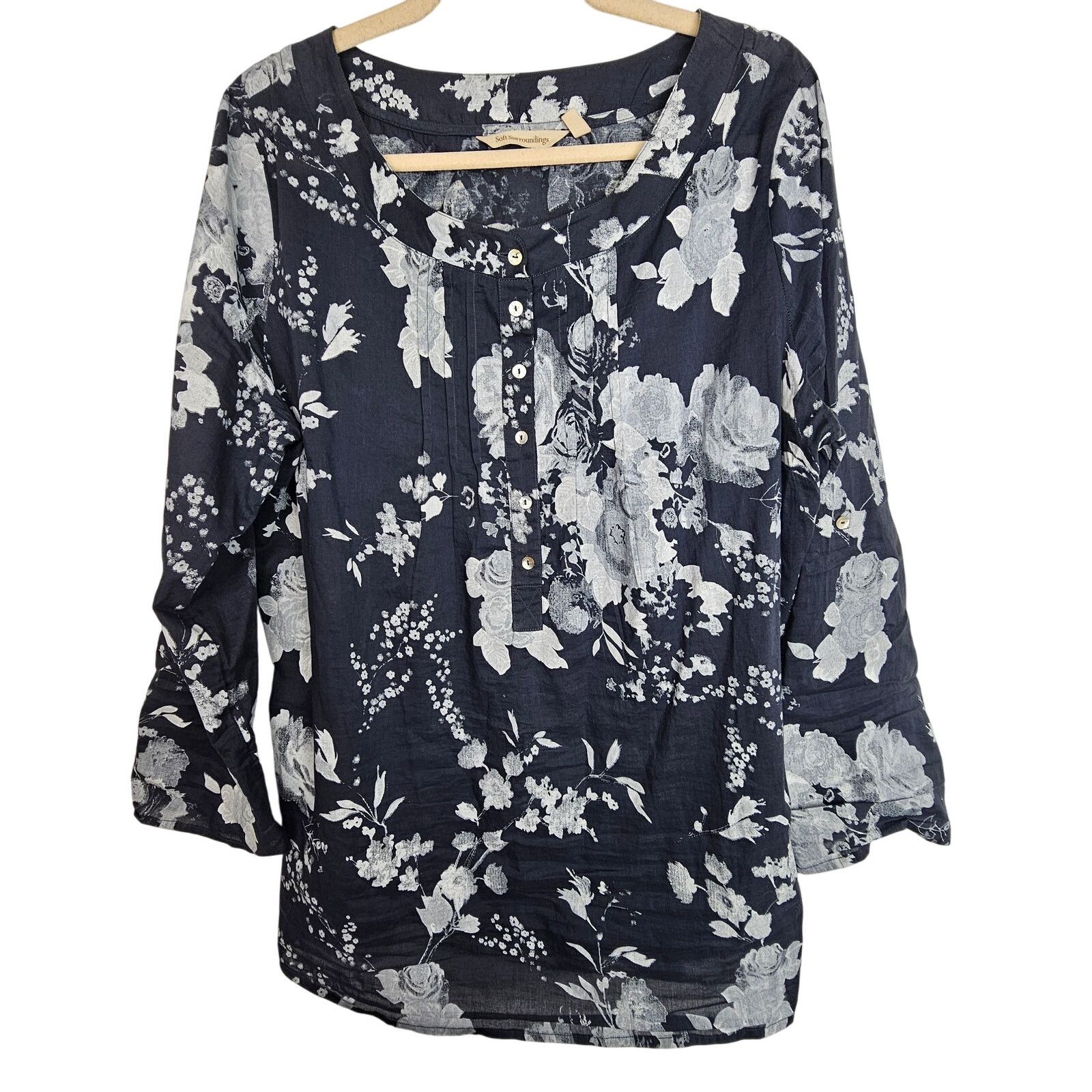 Soft Surroundings Soft Surroundings Floral Tuberosa Tunic Sz L Pleated Resort Size L / US 10 / IT 46 - 2 Thumbnail