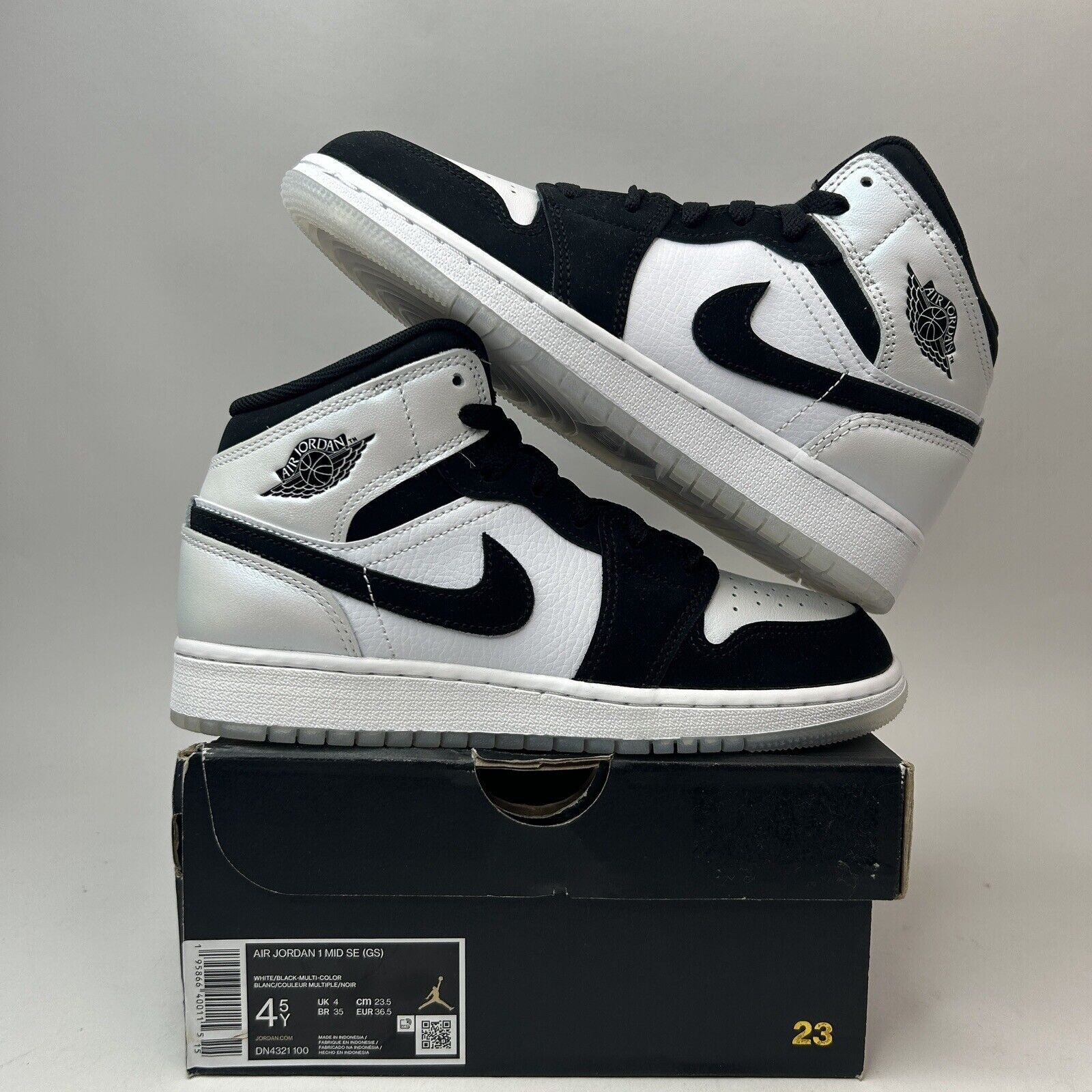 Nike Air Jordan 1 Retro Mid SE GS “Diamond Shorts” 2023