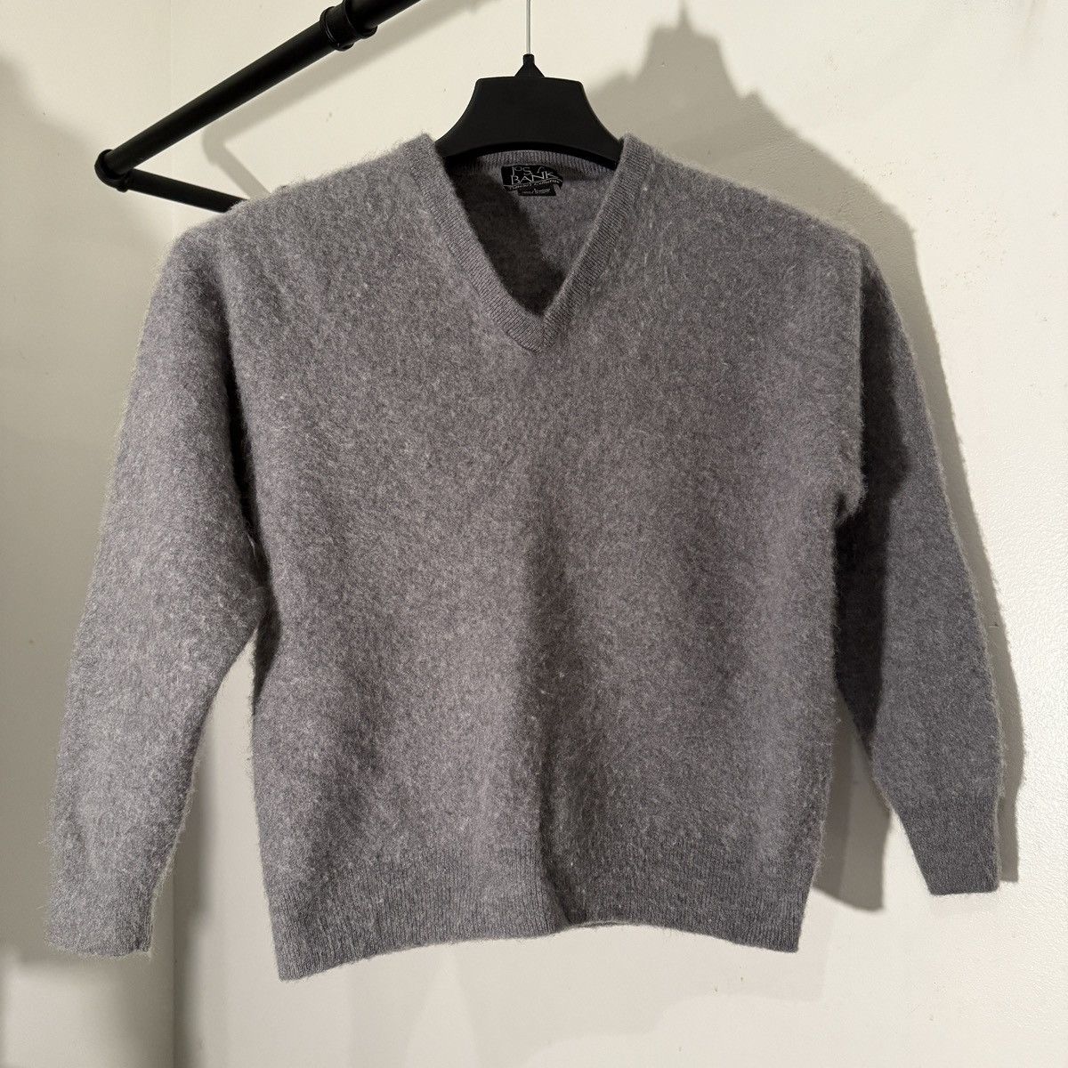 Jos. A. Bank Jos. A. Bank Brushed Cashmere V-Neck Sweater — Grey Size US L / EU 52-54 / 3 - 1 Thumbnail