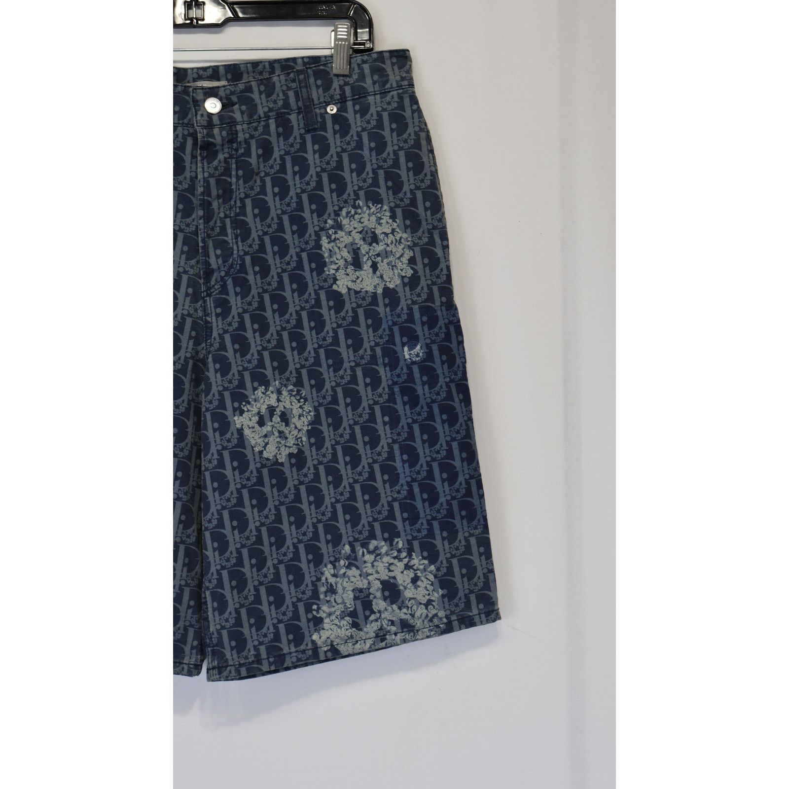 Dior o1rshd1 Jeans Shorts in Fantaisie Fond Size US 30 / EU 46 - 2 Thumbnail
