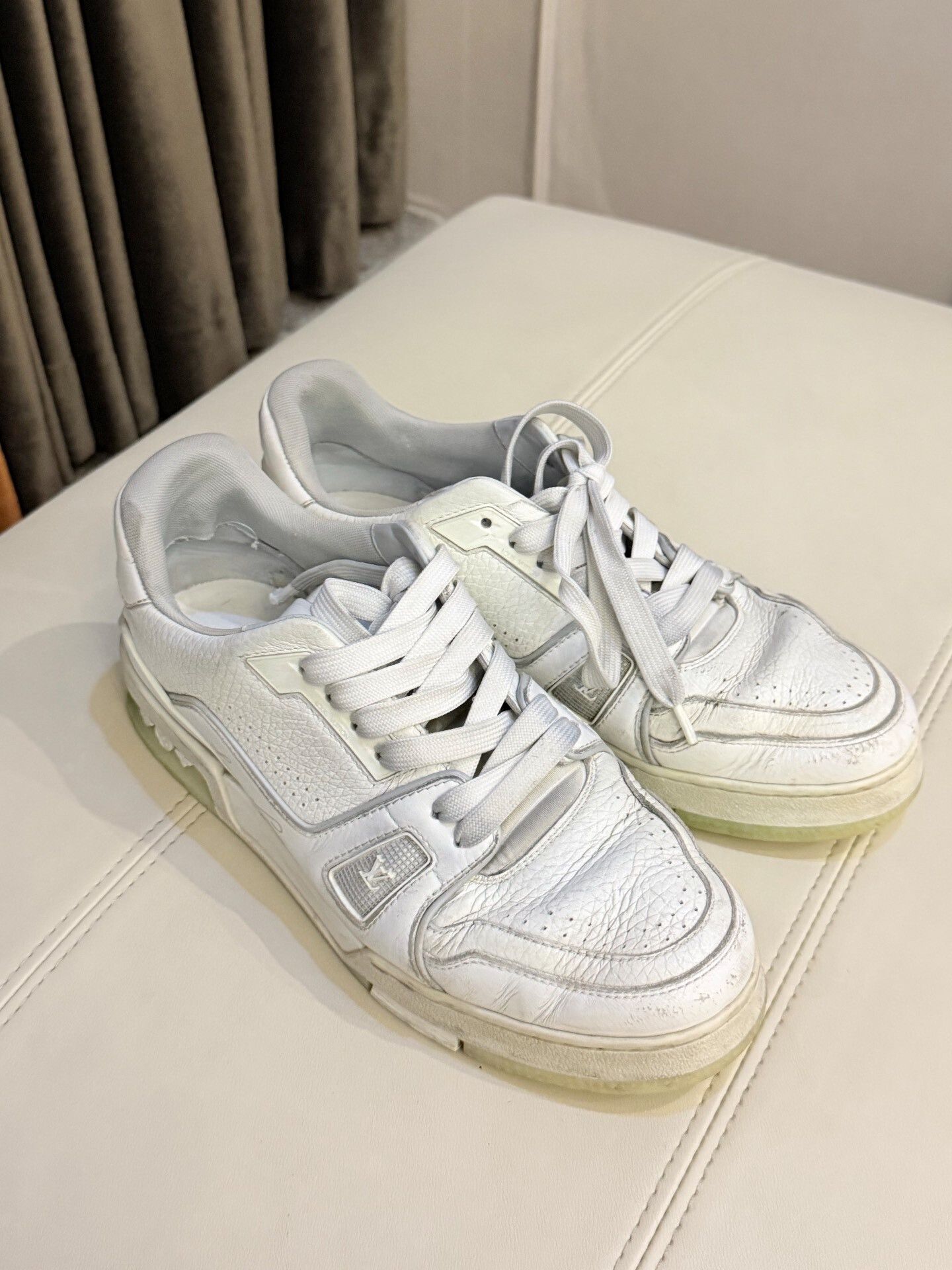 Louis Vuitton Louis Vuitton LV Trainer White Cement Size US 8 / EU 41 - 3 Thumbnail