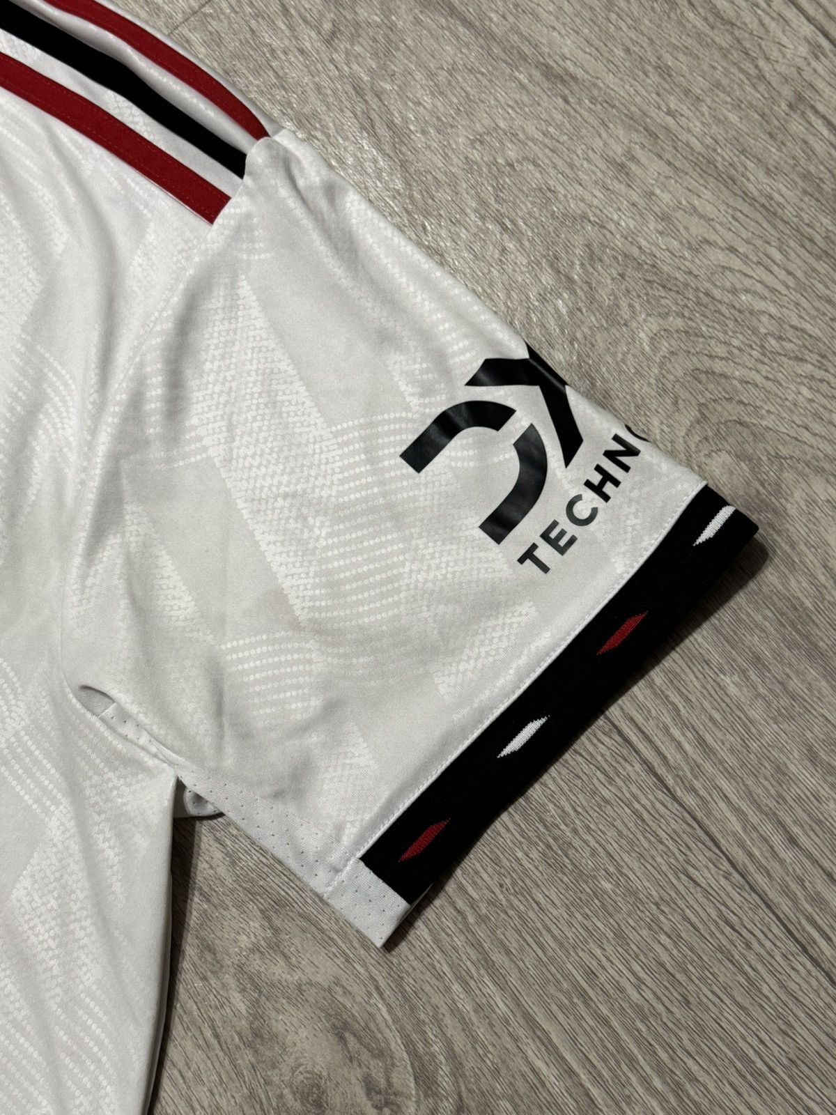 Adidas 🔷Adidas Manchester United 2022/23 Soccer jersey🔷 Size US XL / EU 56 / 4 - 5 Thumbnail