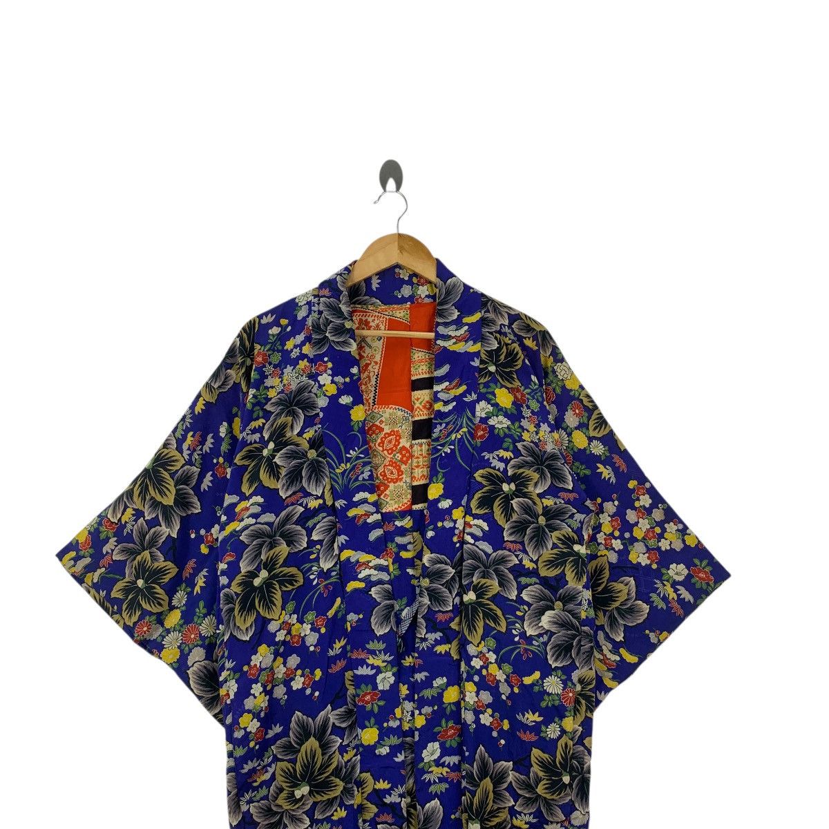 Vintage Vintage 70s KIMONO JAPAN SAKURA Floral AOP Sukajan Coat Size M / US 6-8 / IT 42-44 - 2 Thumbnail