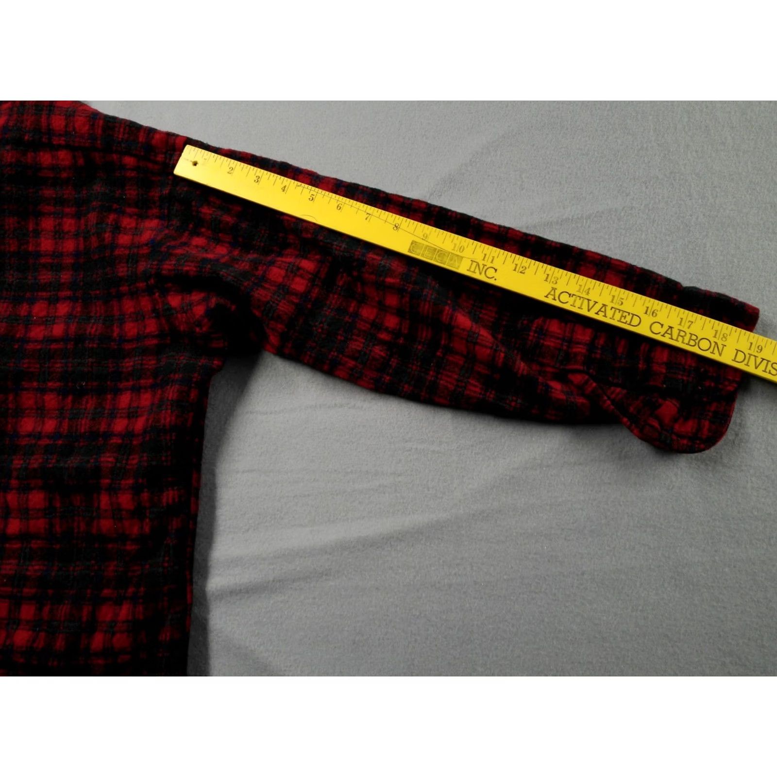 Pendleton VINTAGE Pendleton Jacket Mens Large Red Plaid Wool Lined Flannel Made USA 70s Size US L / EU 52-54 / 3 - 4 Thumbnail