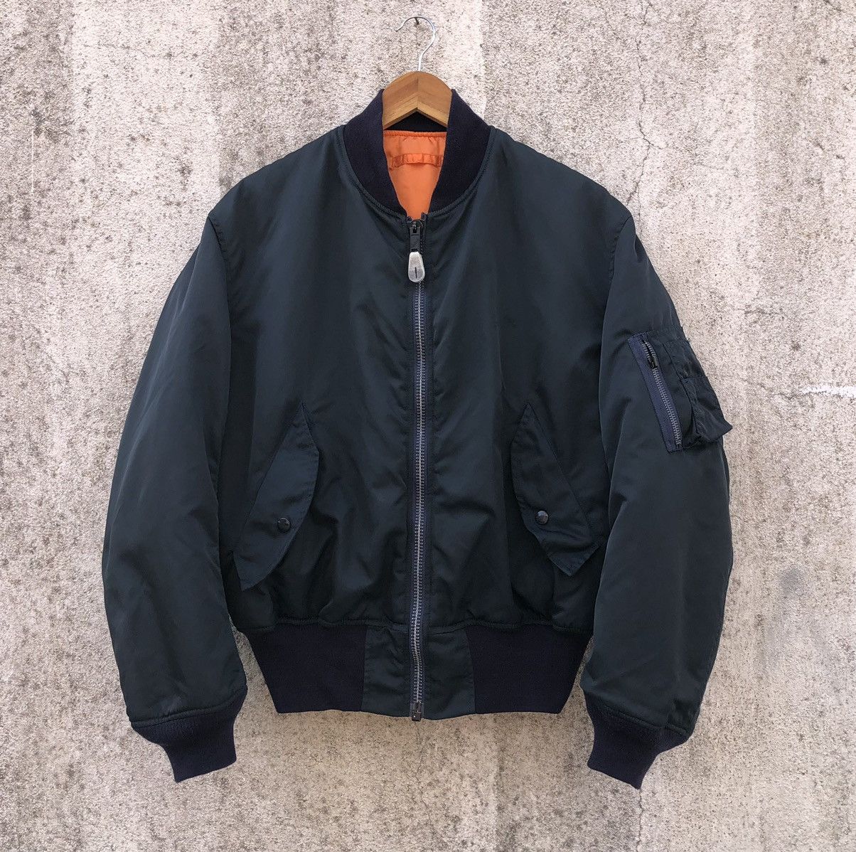 Vintage Vintage Flyer’s Man Intermediate Ma-1 Bomber Jacket Size US L / EU 52-54 / 3 - 4 Thumbnail
